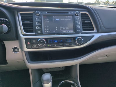 2017 Toyota Highlander Limited
