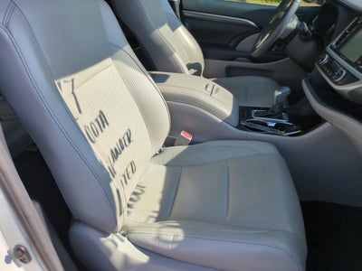 2017 Toyota Highlander Limited