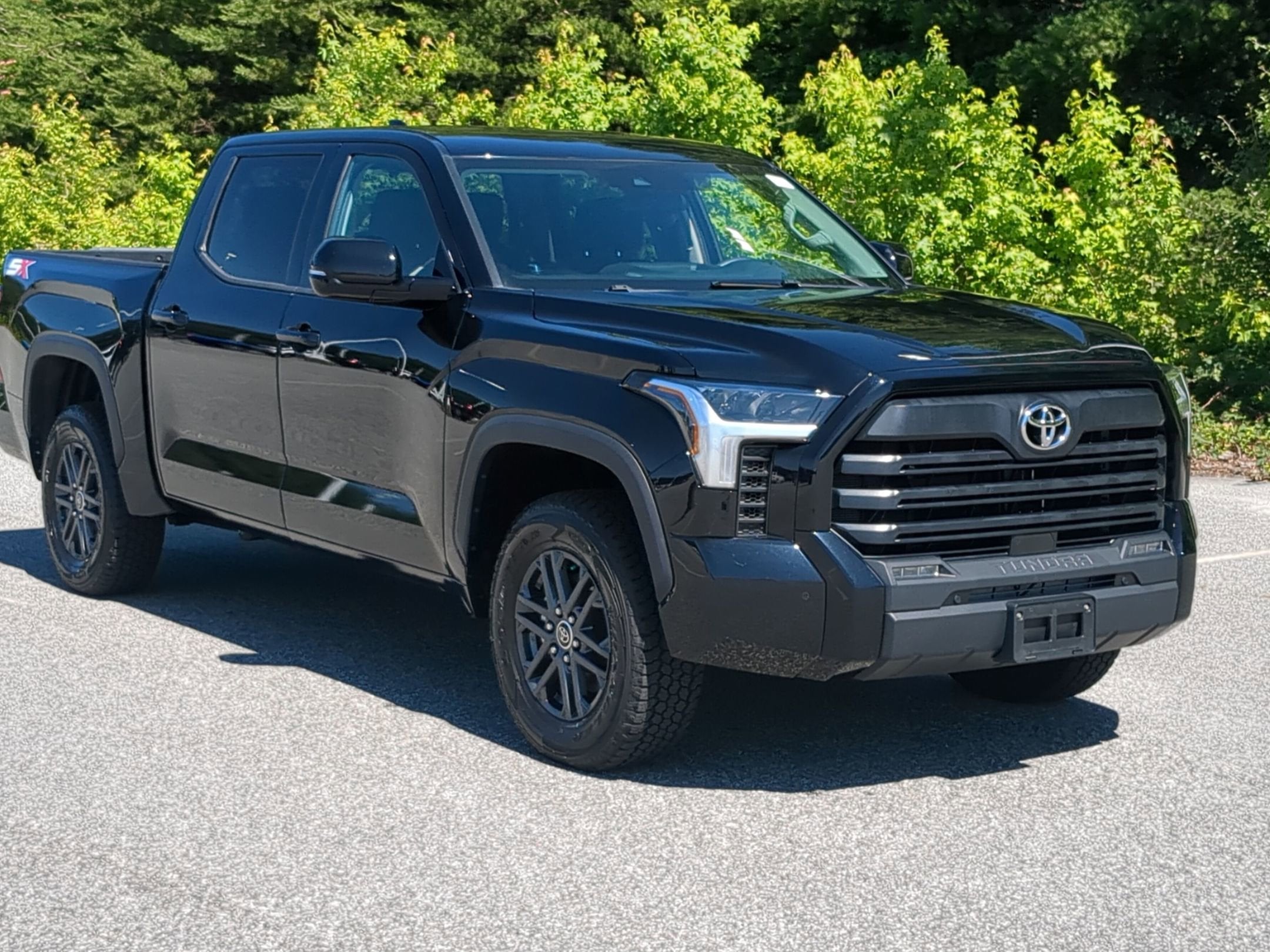 2023 Toyota Tundra 4WD SR5