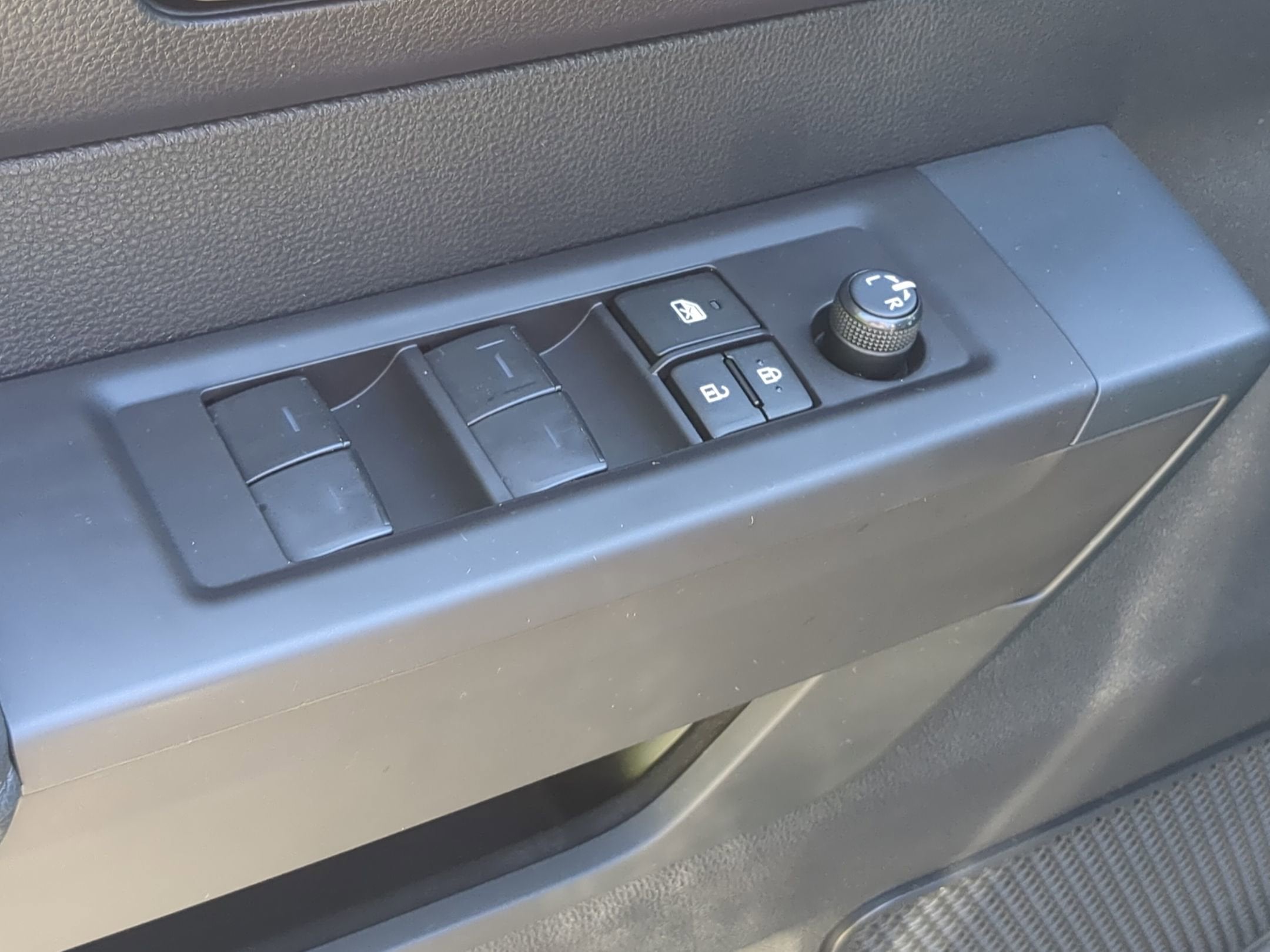 2023 Toyota Tundra 4WD SR5