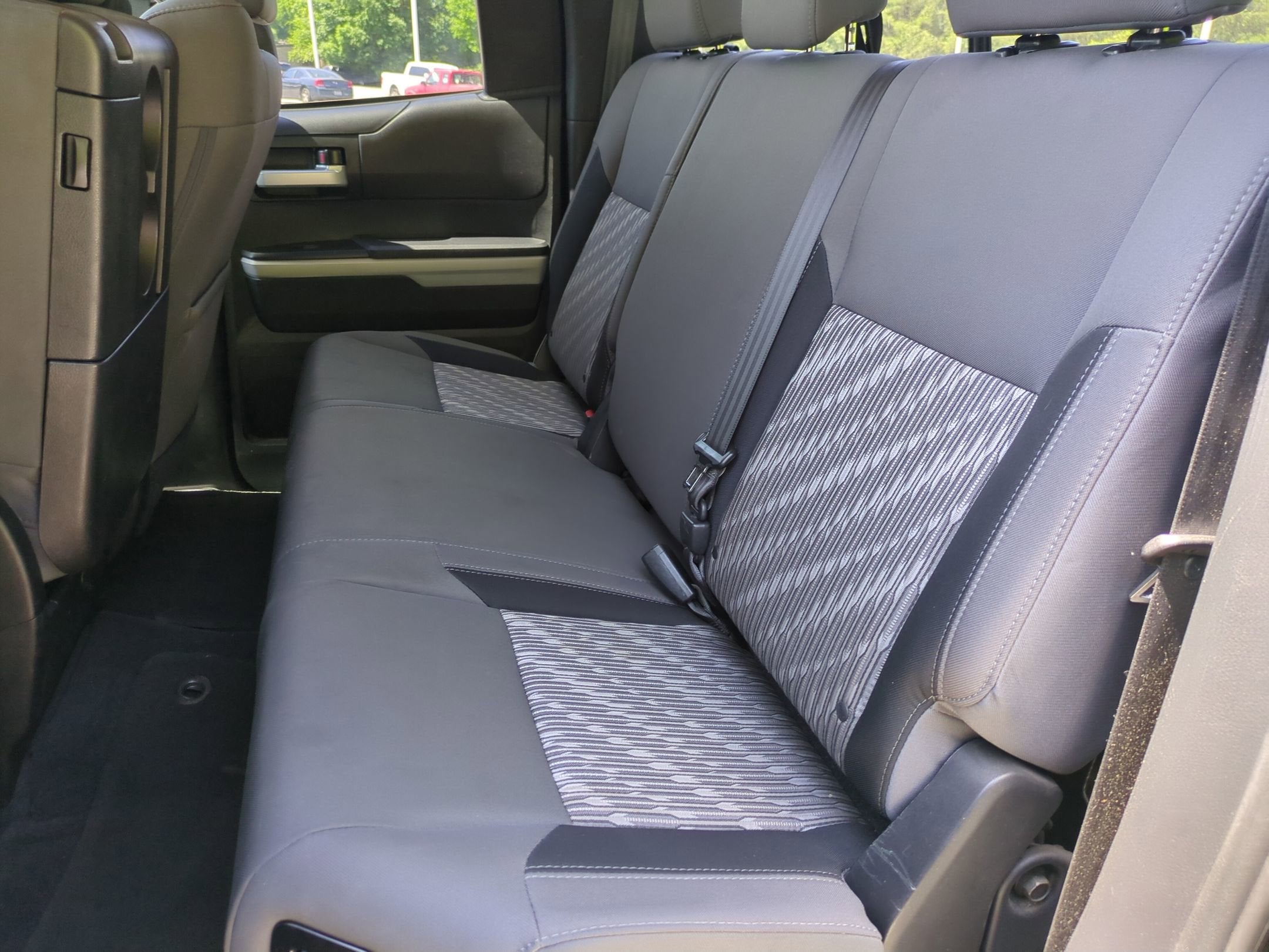 2018 Toyota Tundra 4WD SR5