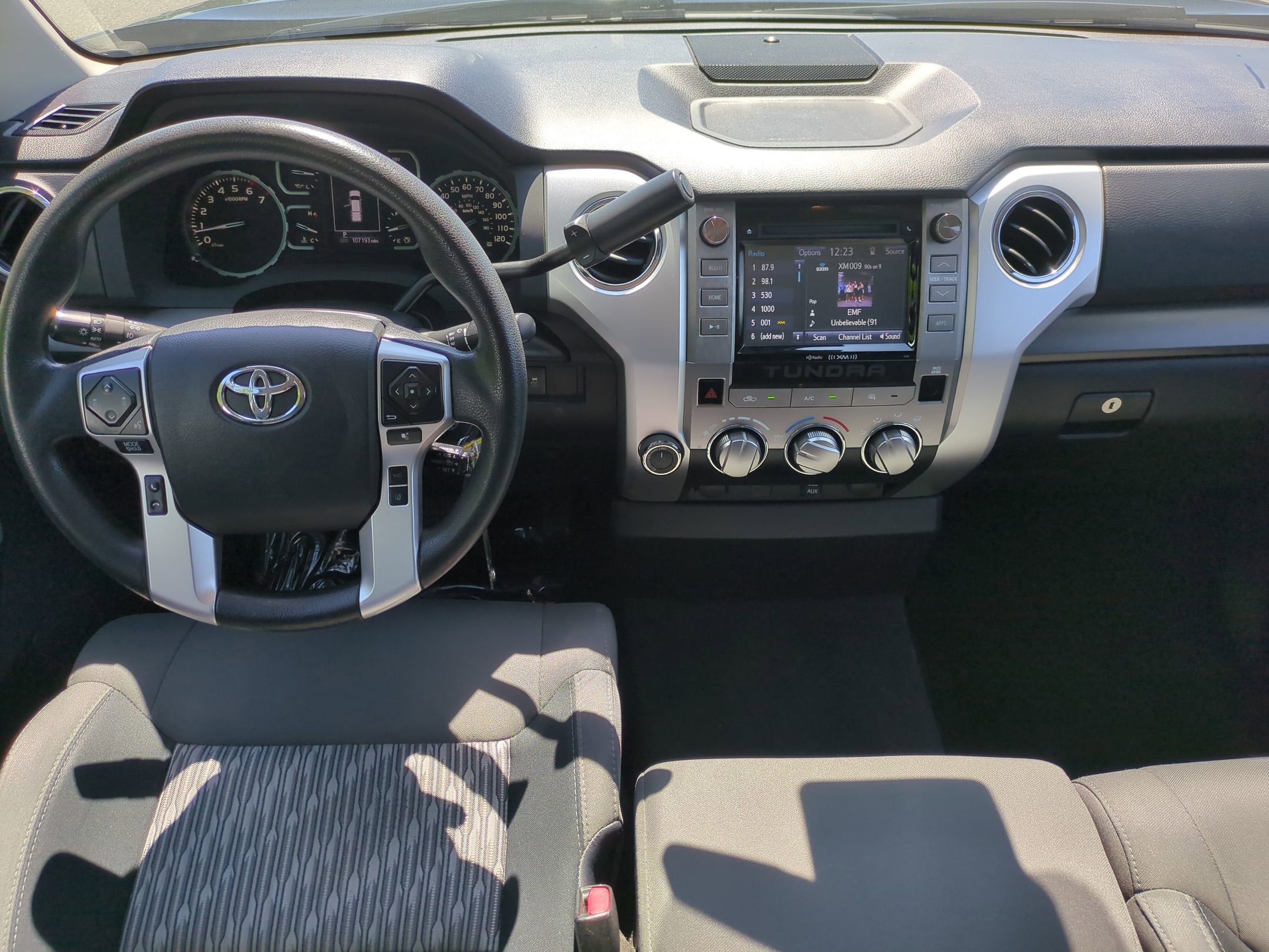 2018 Toyota Tundra 4WD SR5