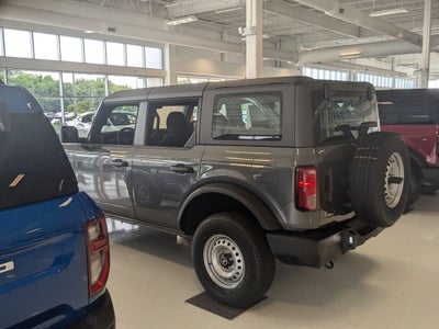 2025 Ford Bronco Base