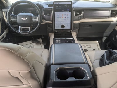 2022 Ford Expedition Platinum