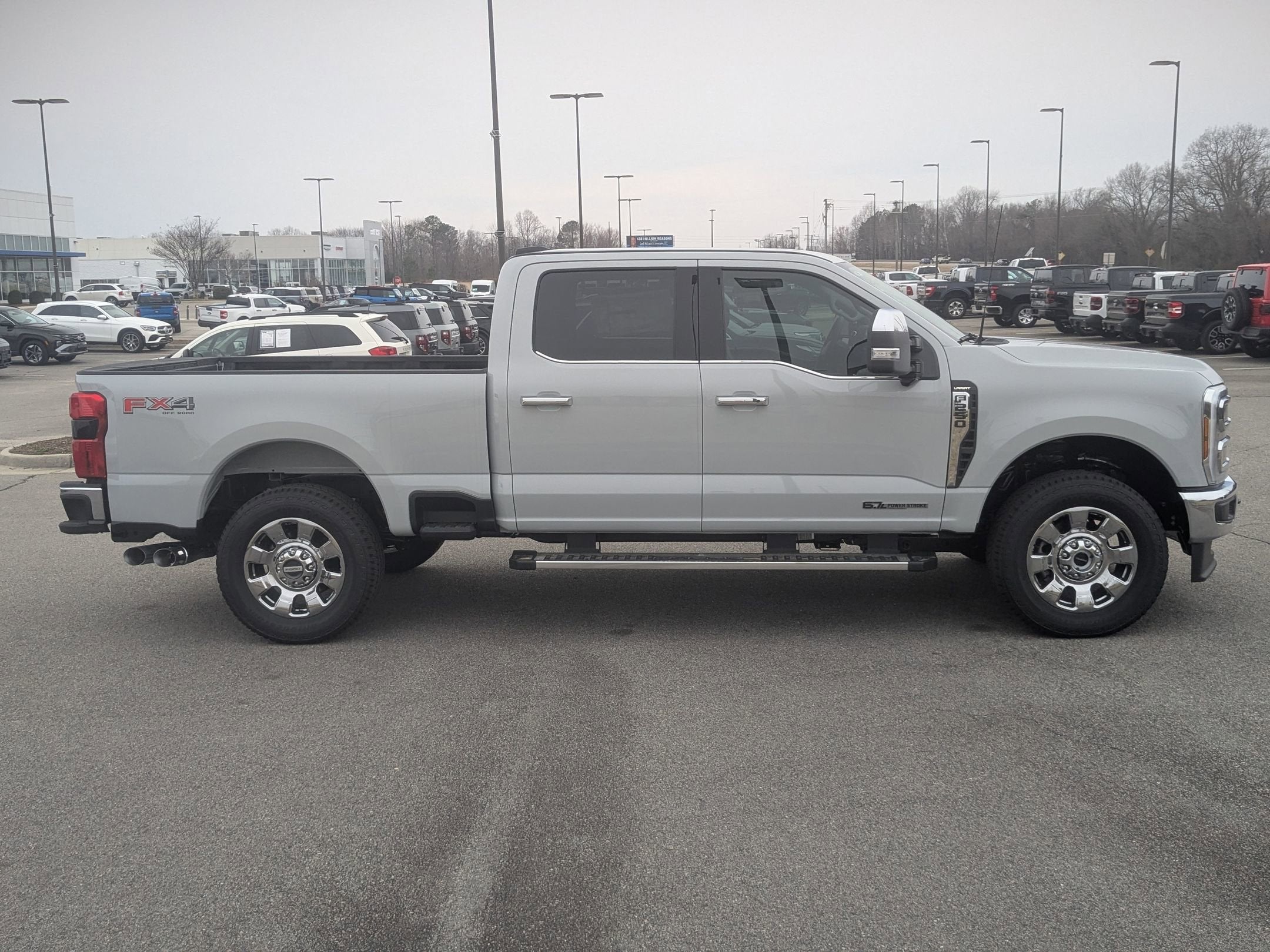 2026 Ford Super Duty F-250 SRW LARIAT