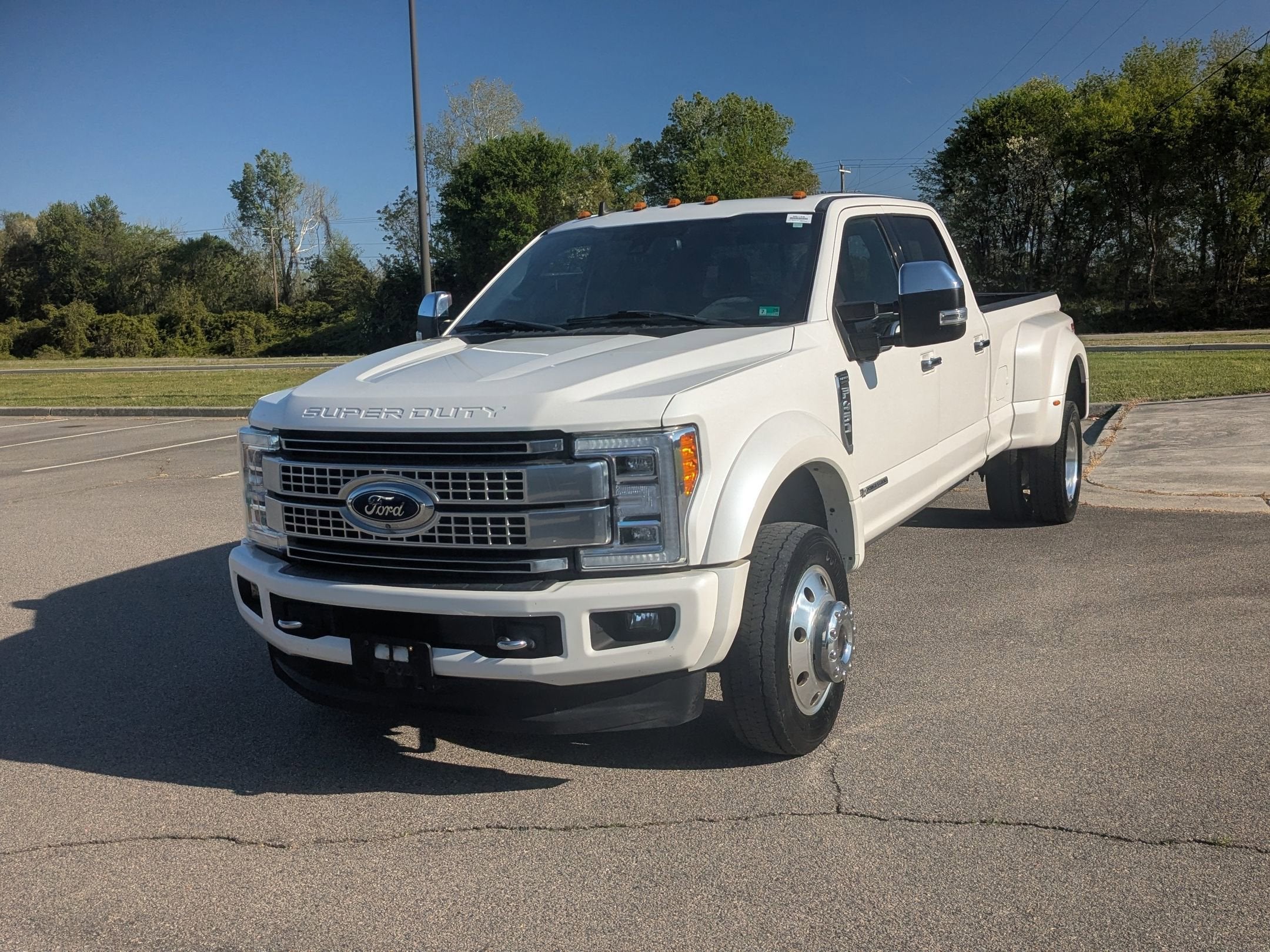 2019 Ford Super Duty F-450 DRW Platinum