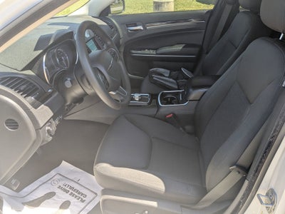 2023 Chrysler 300 Touring