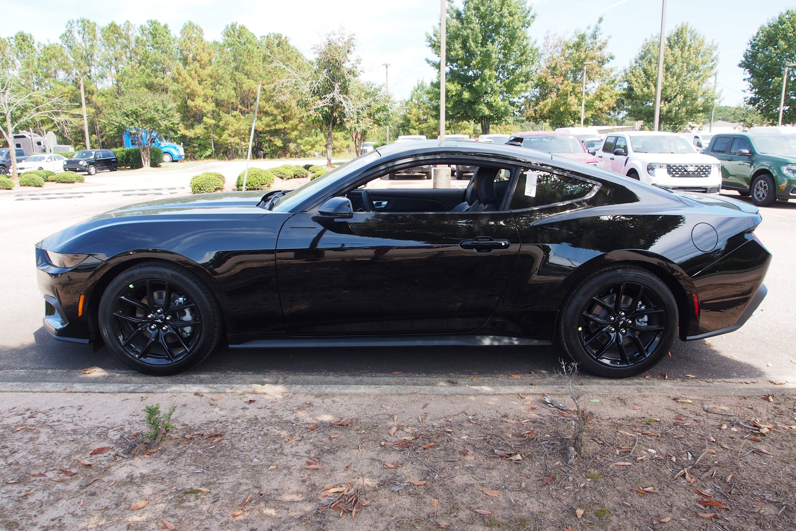 2025 Ford Mustang EcoBoost Premium