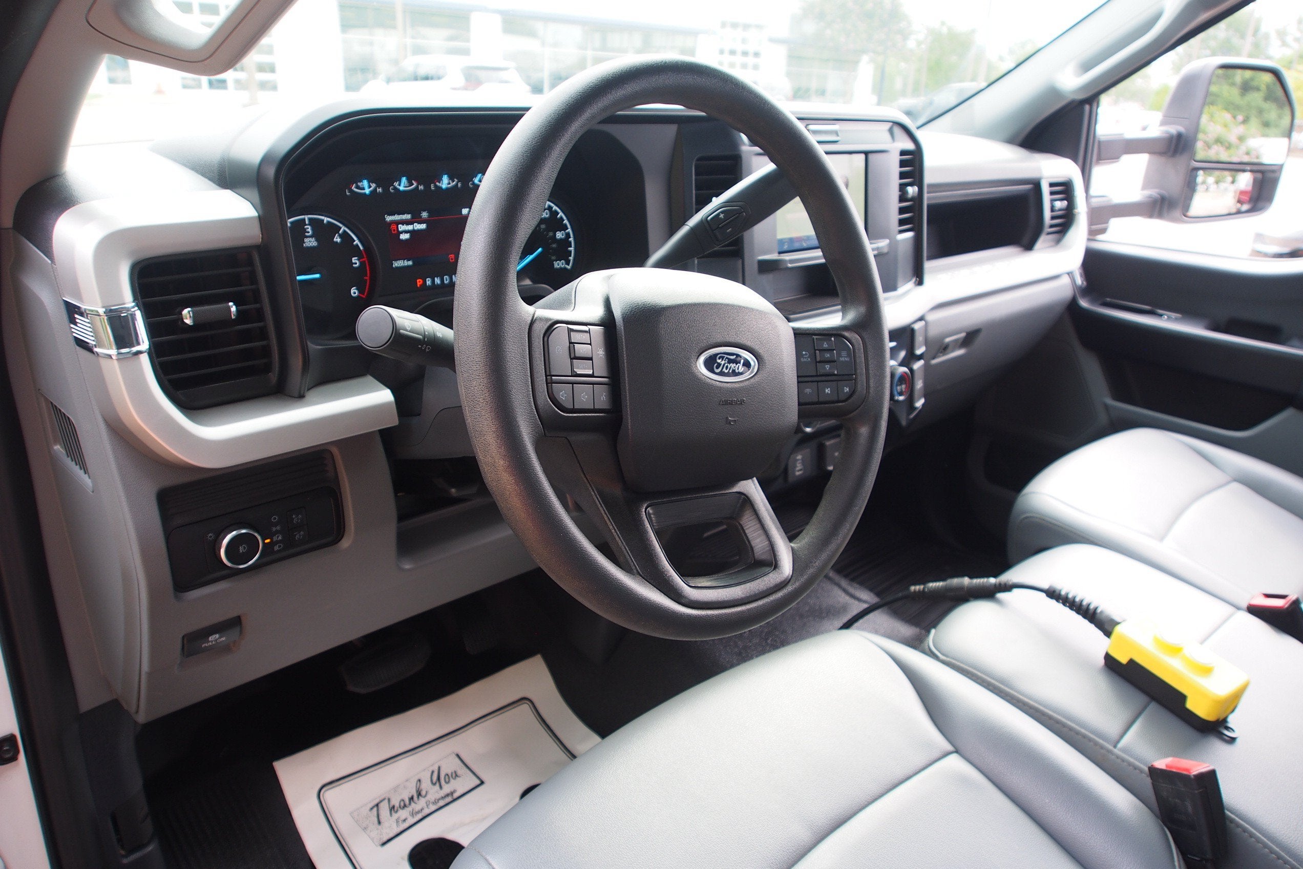 2025 Ford Super Duty F-550 DRW XL