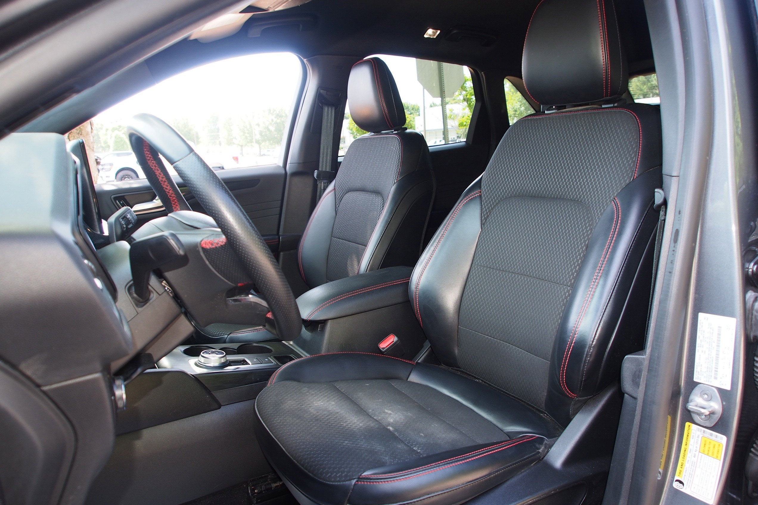 2023 Ford Escape ST-Line Select