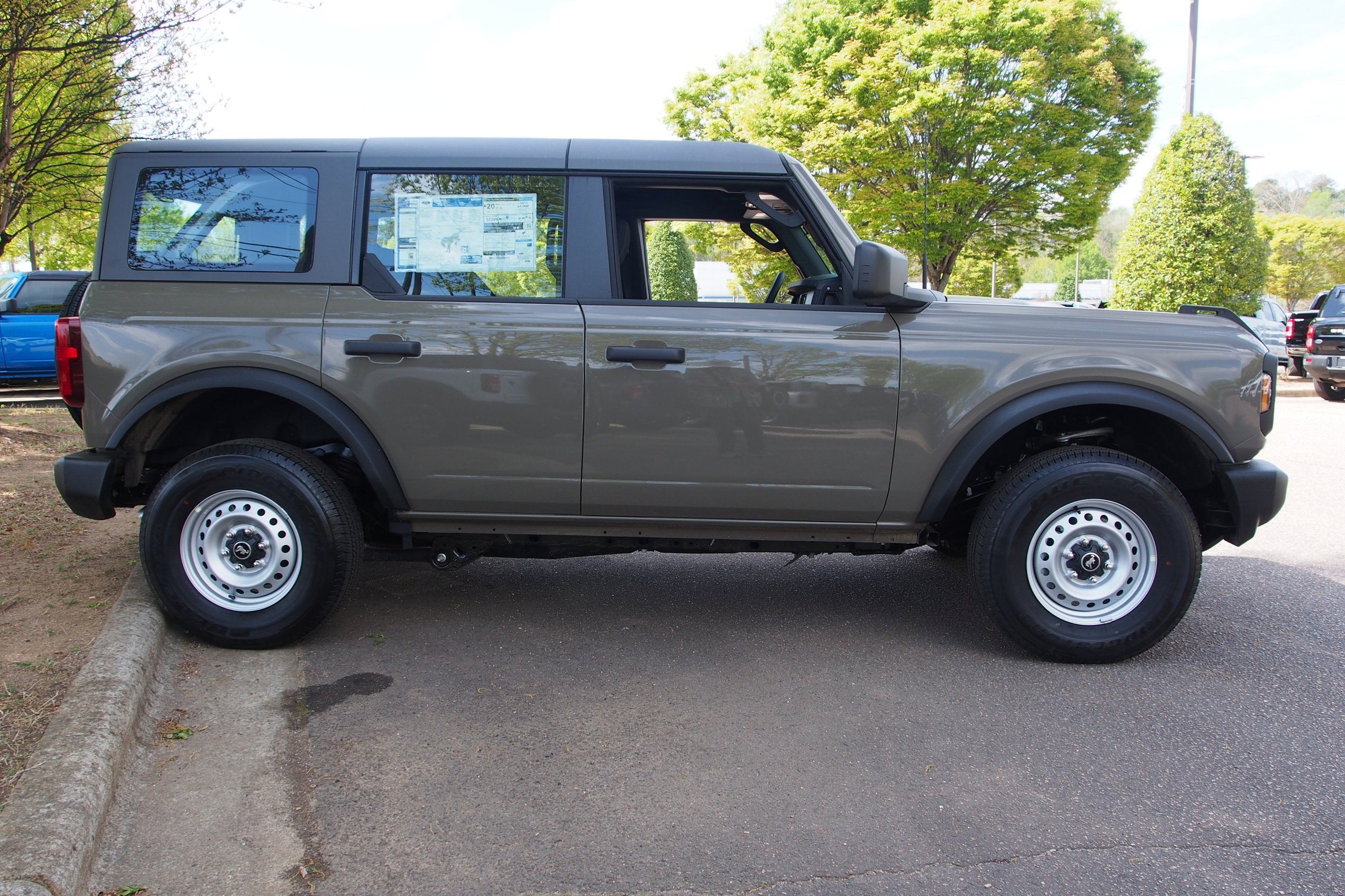 2026 Ford Bronco Base