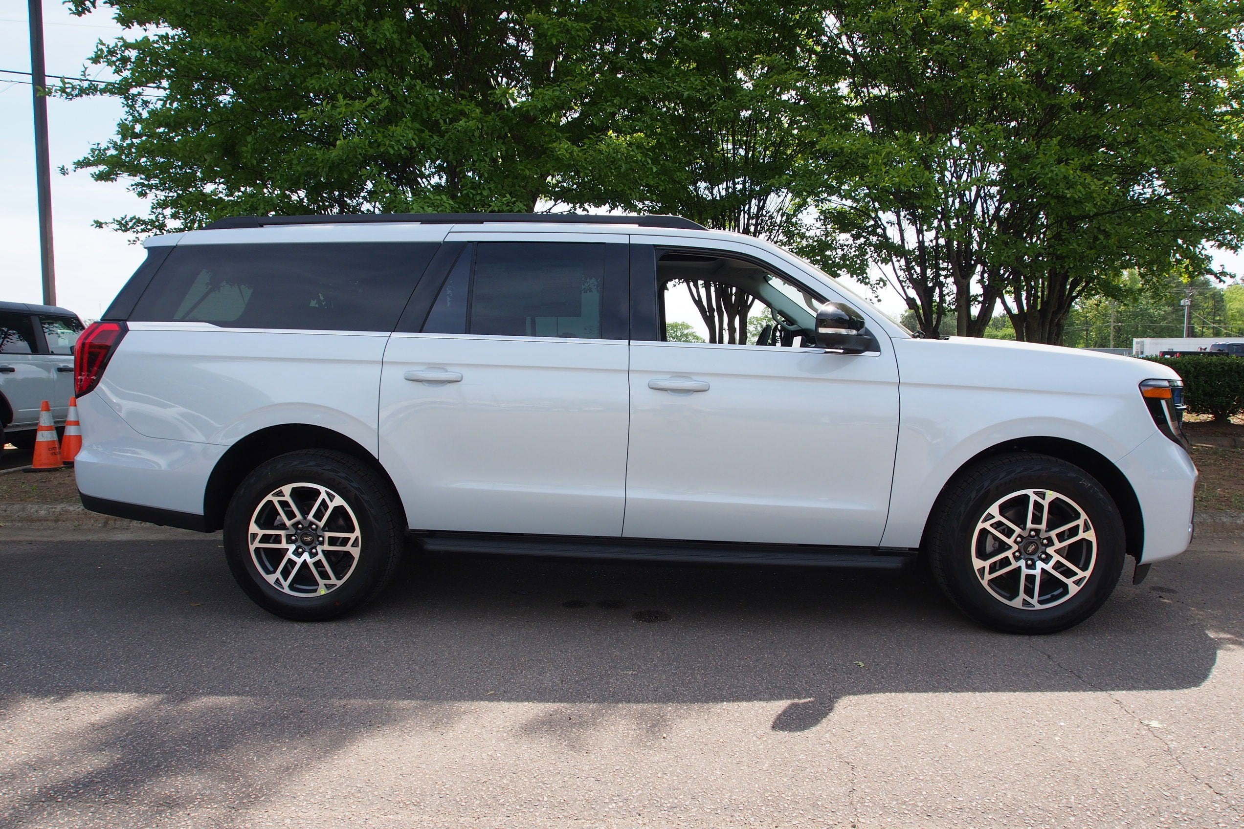 2026 Ford Expedition Max Active