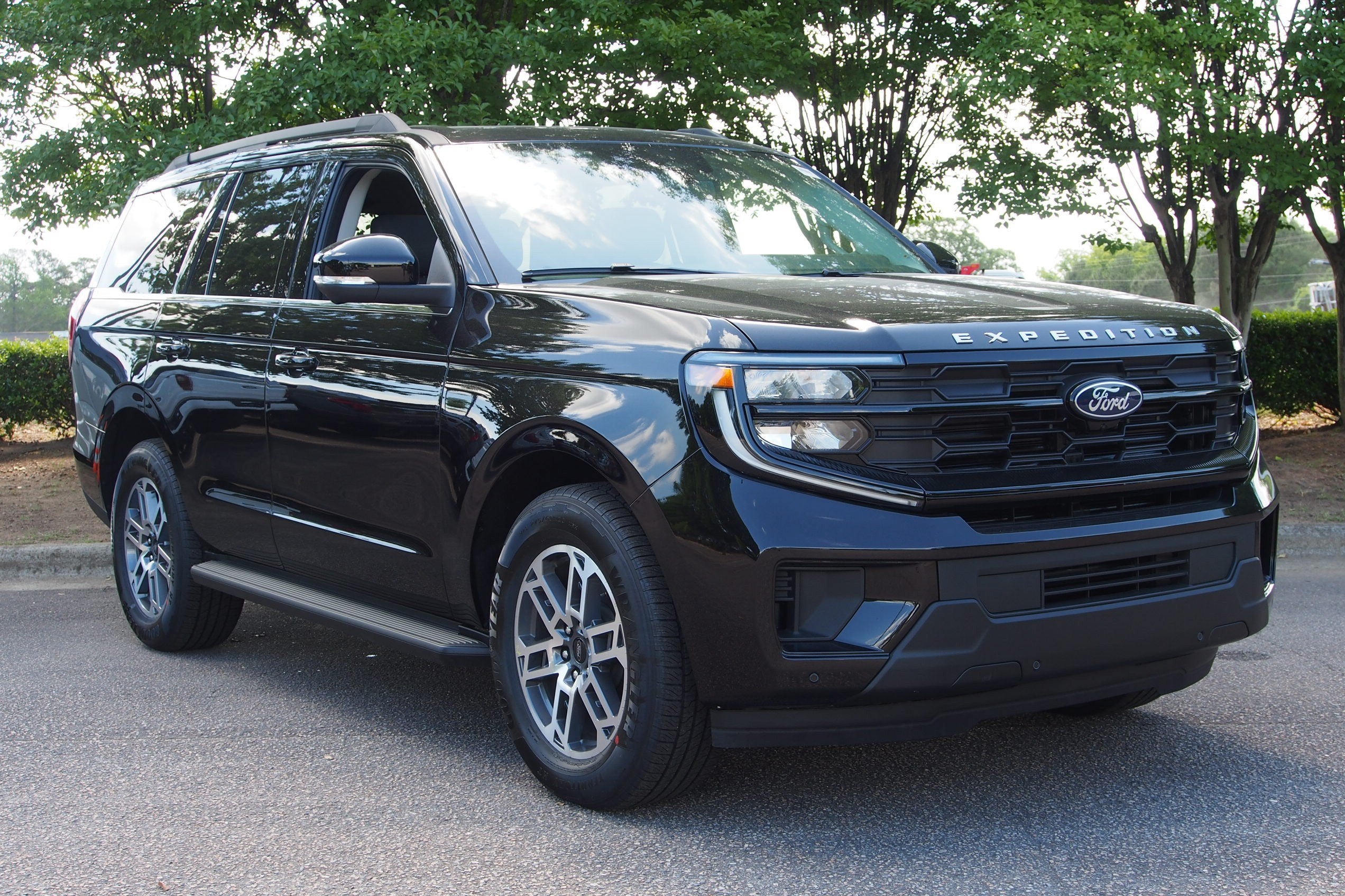 2026 Ford Expedition Active