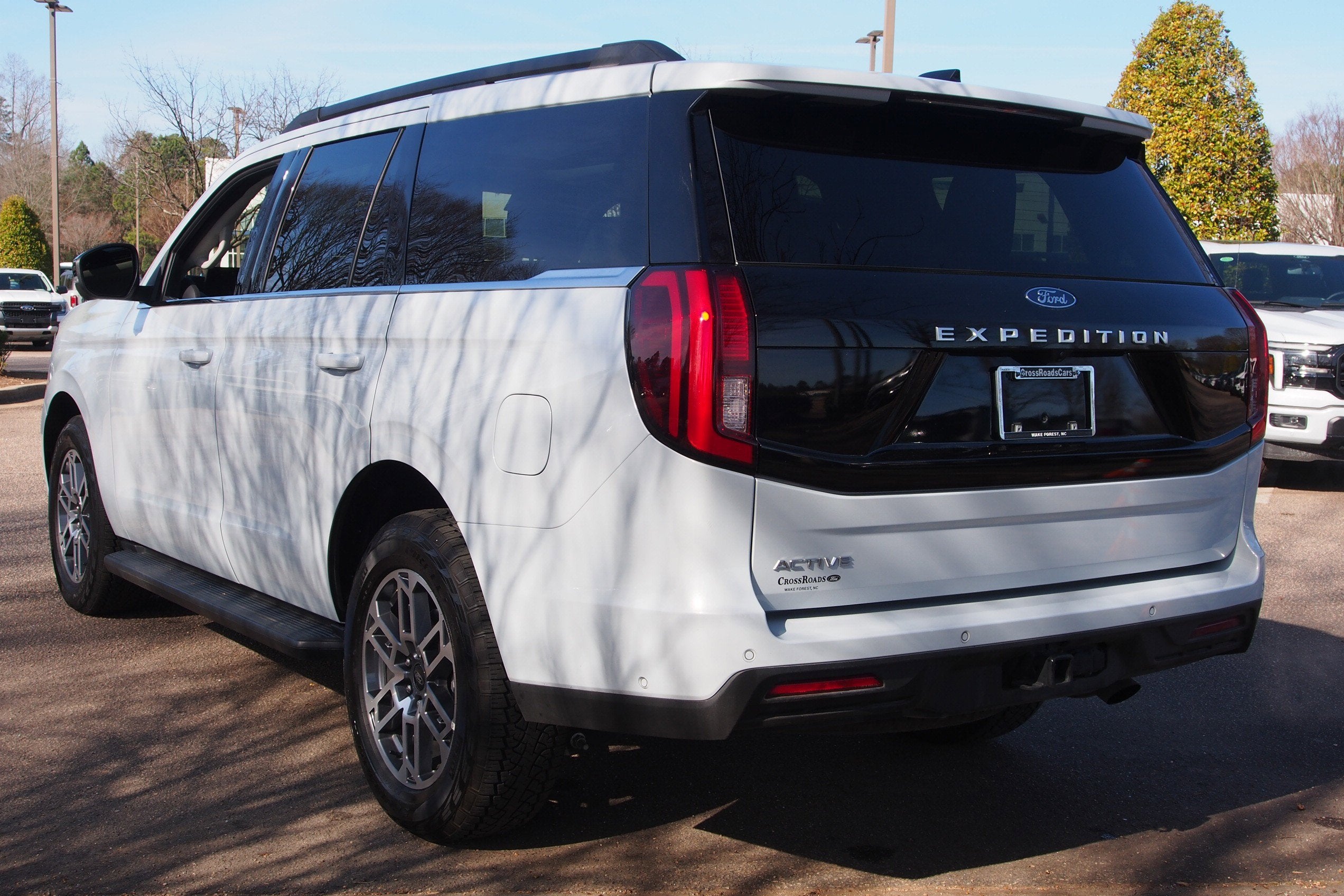 2025 Ford Expedition Active