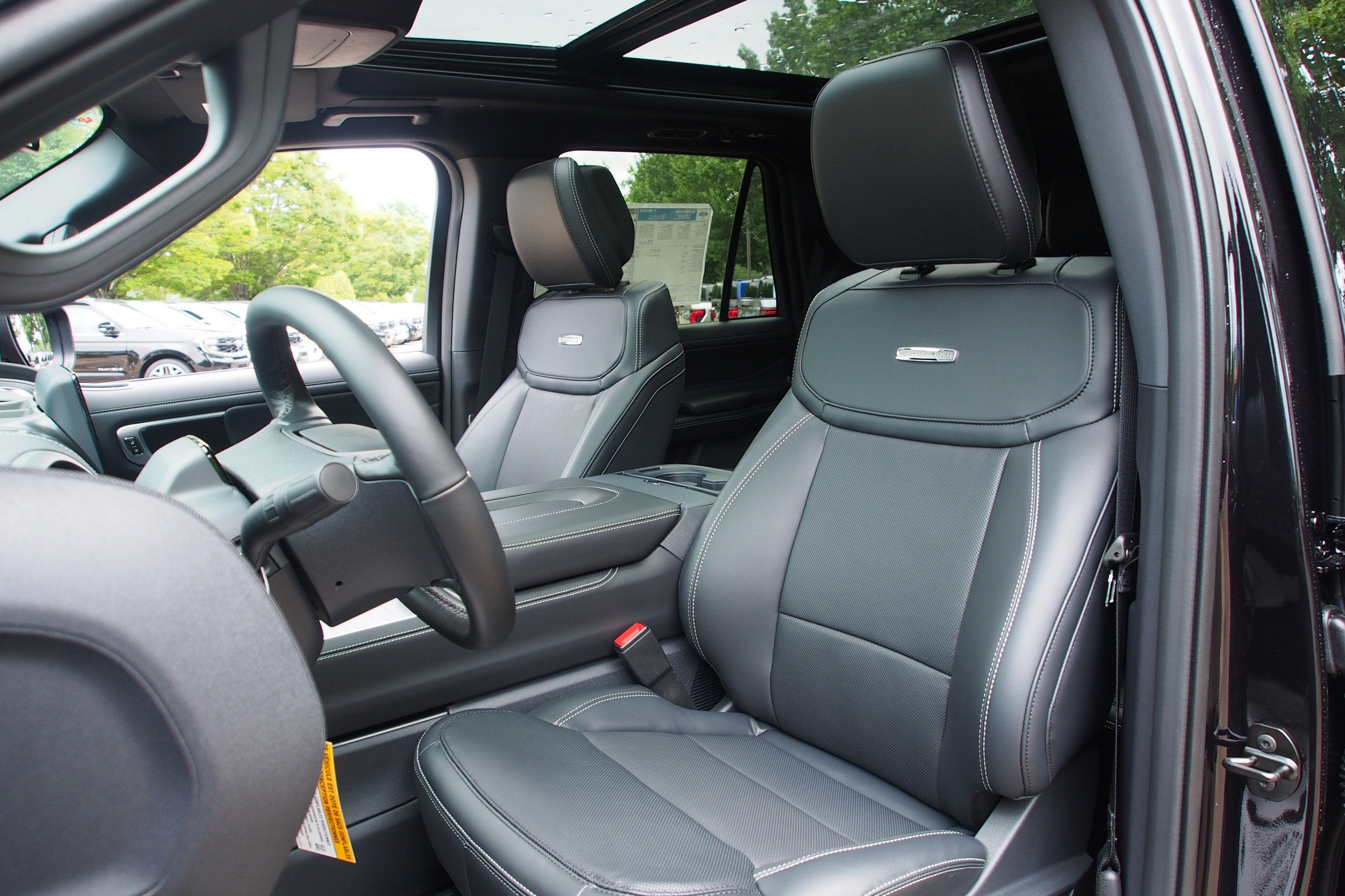 2027 Ford Expedition Platinum
