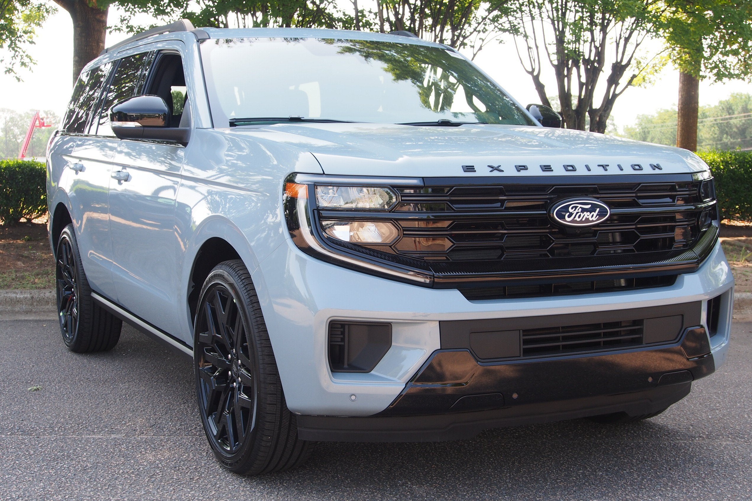 2027 Ford Expedition Platinum