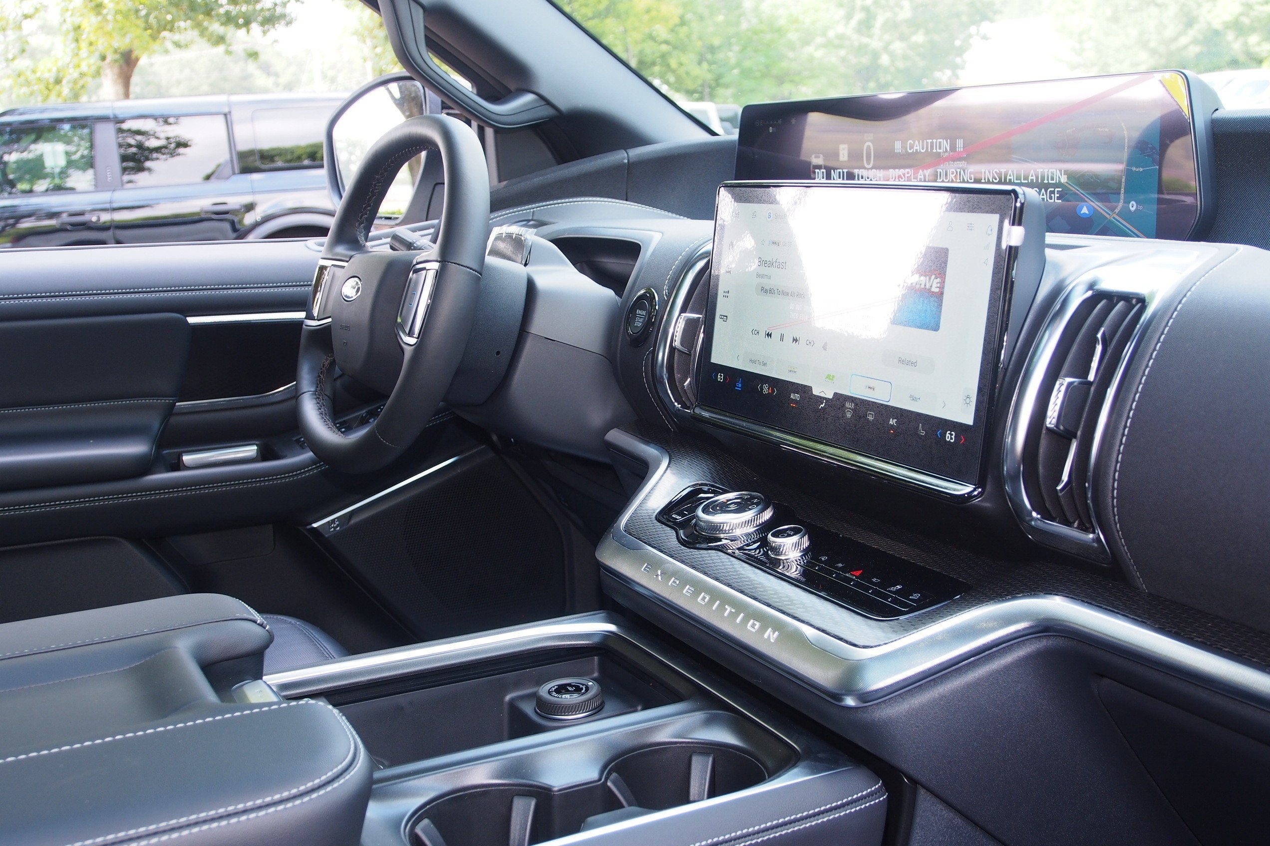 2027 Ford Expedition Platinum