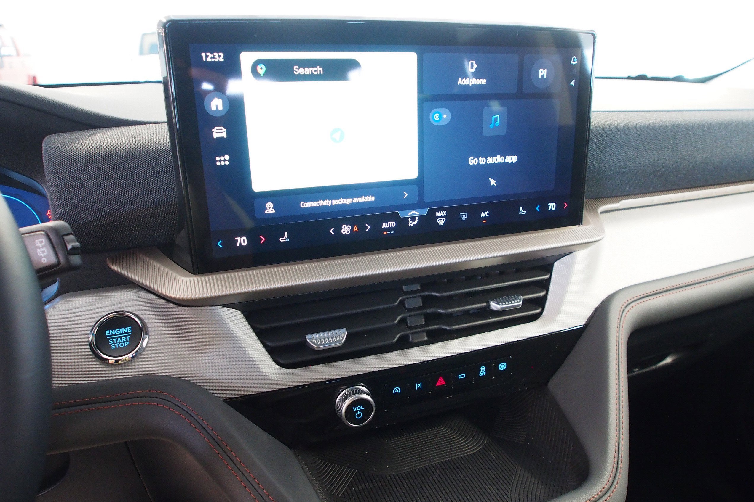 2026 Ford Explorer Active - Crossroads Courtesy Demo