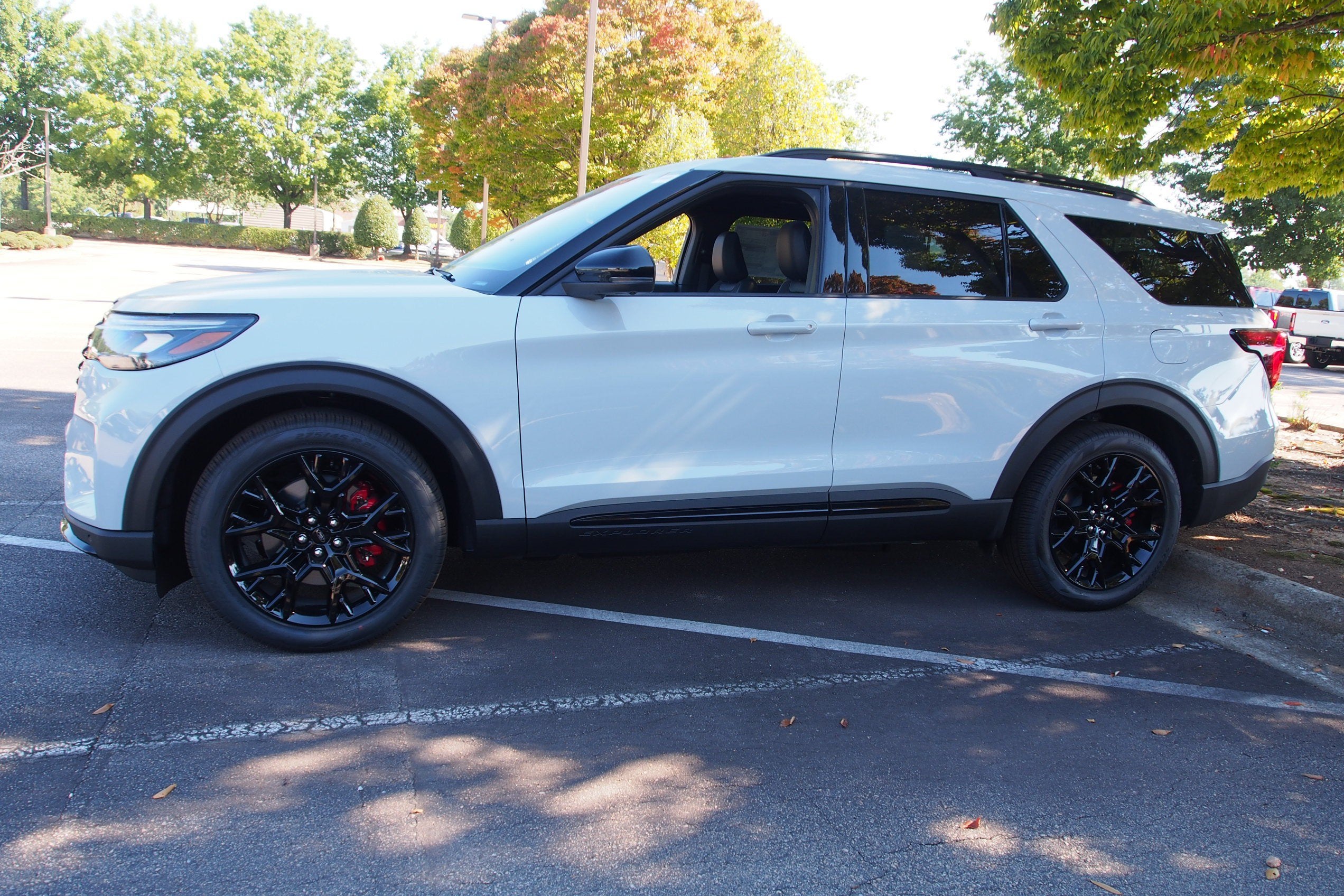 2027 Ford Explorer ST