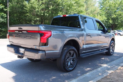 2025 Ford F-150 Lightning LARIAT