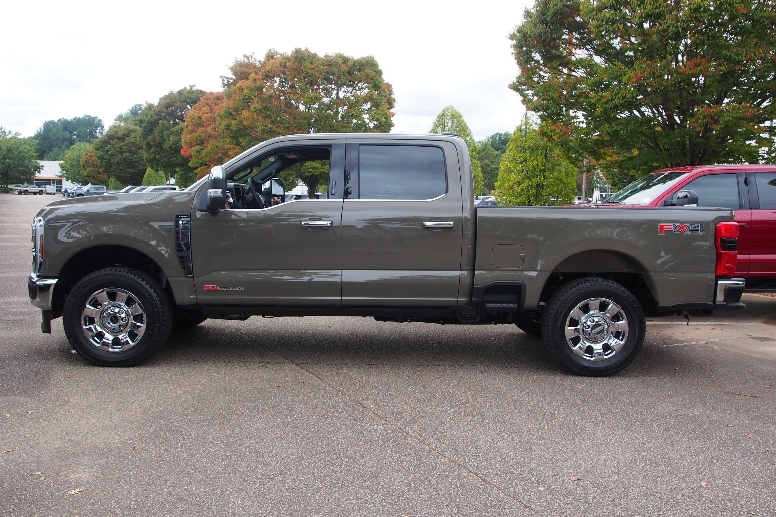 2027 Ford Super Duty F-250 SRW LARIAT