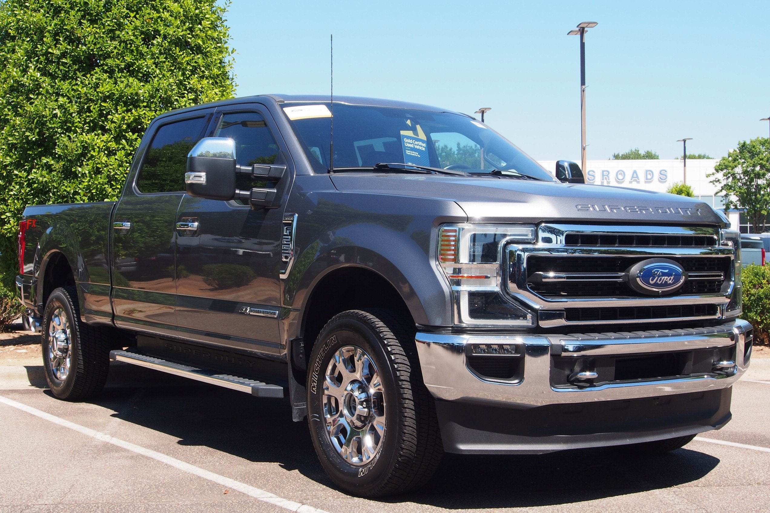 2022 Ford Super Duty F-250 SRW LARIAT