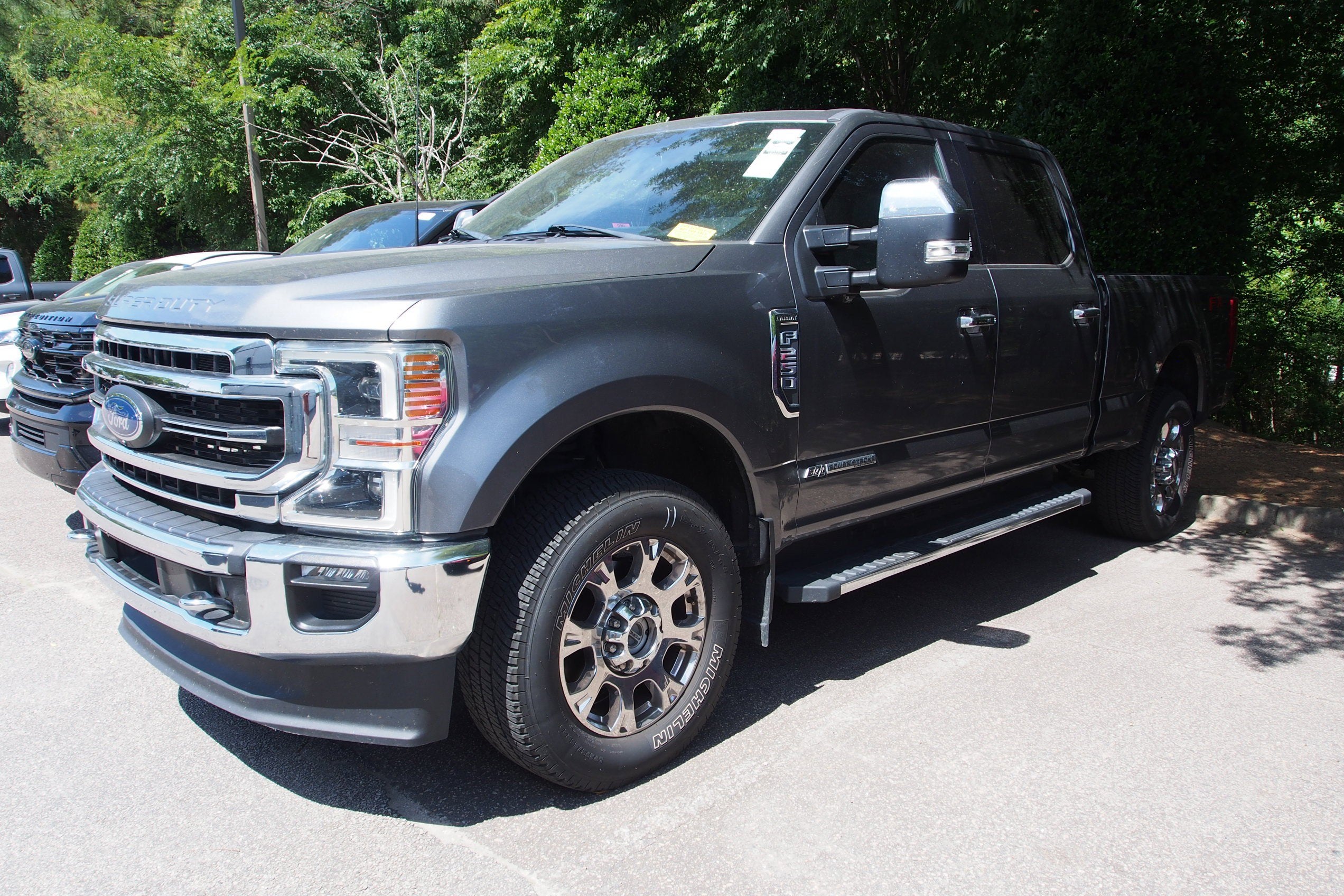 2022 Ford Super Duty F-250 SRW LARIAT