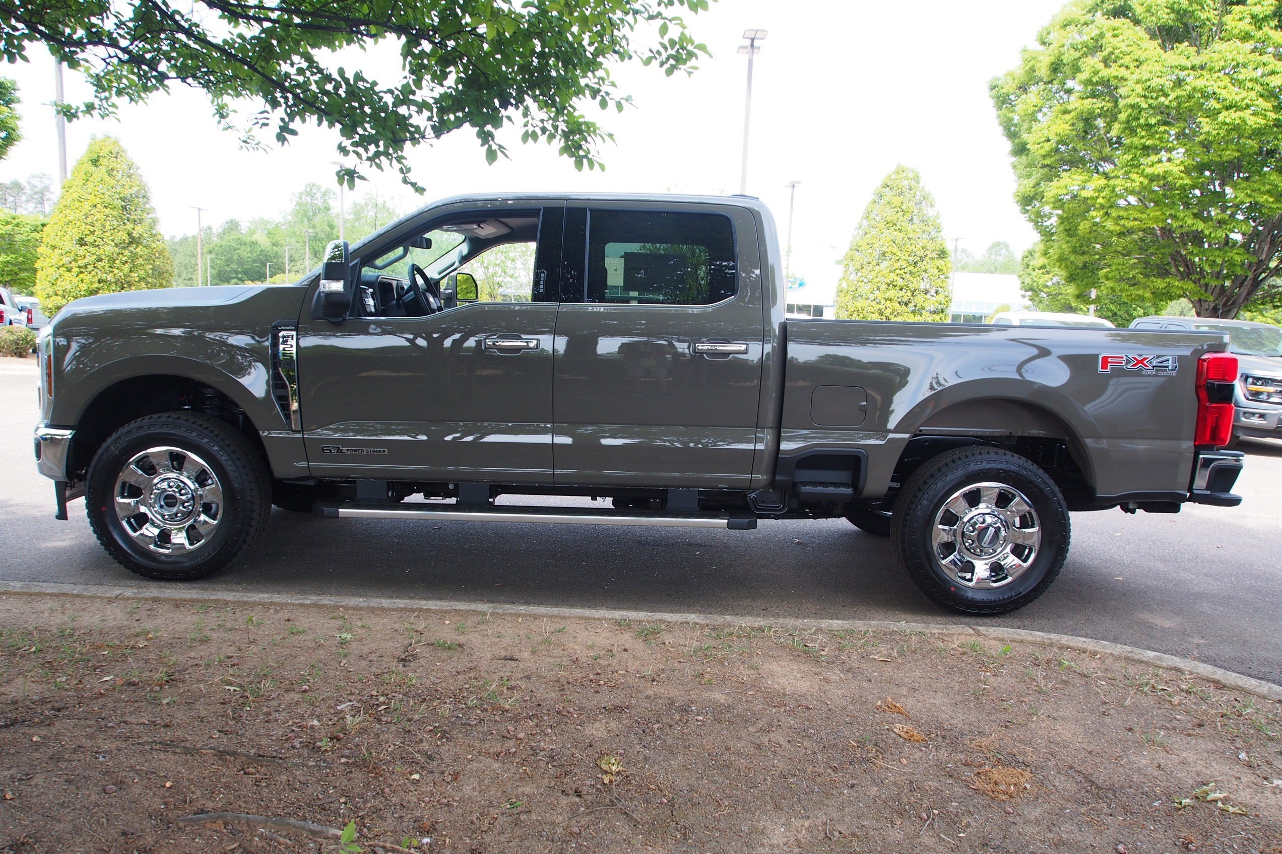 2026 Ford Super Duty F-250 SRW LARIAT
