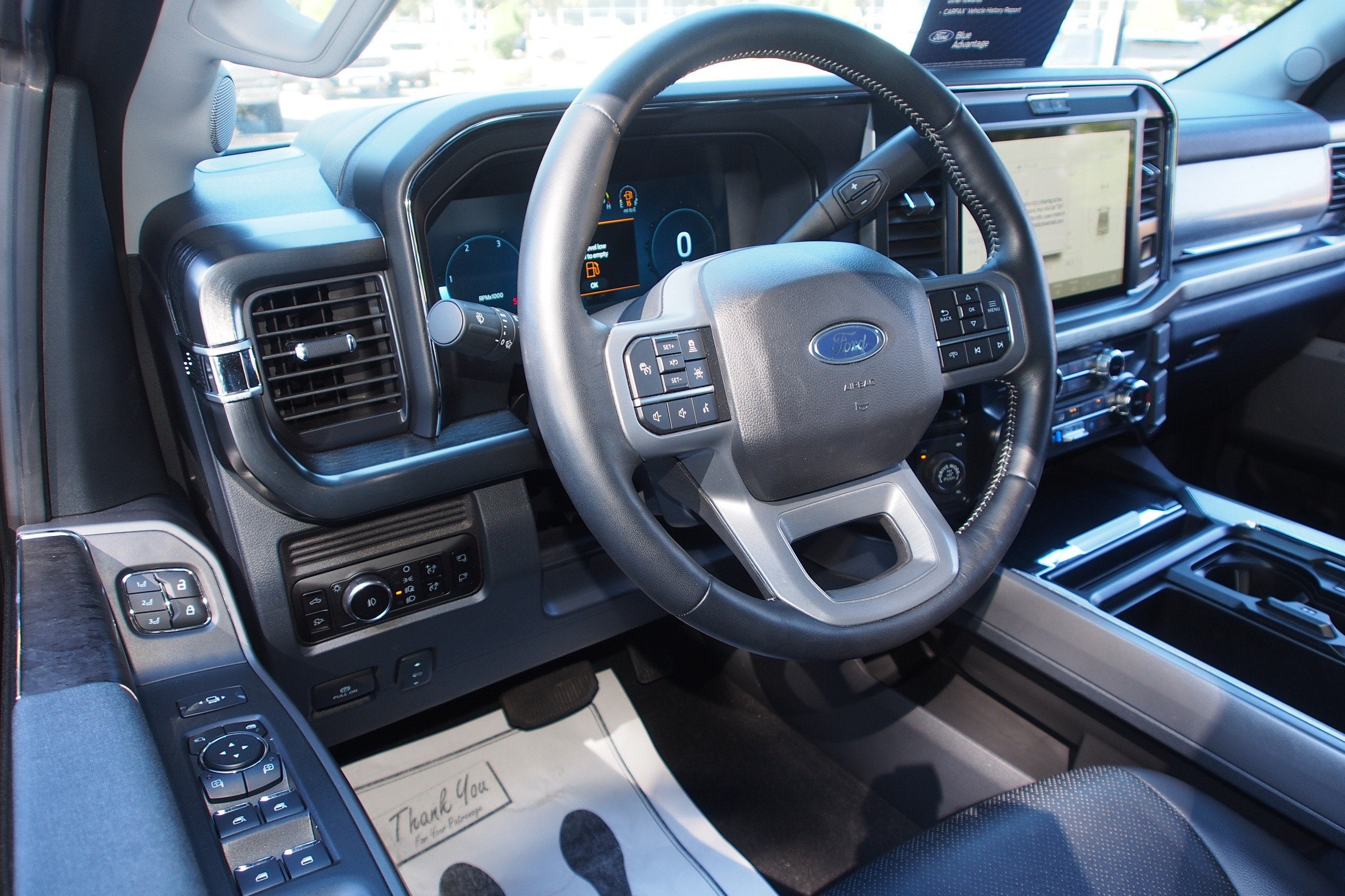 2025 Ford Super Duty F-350 SRW LARIAT