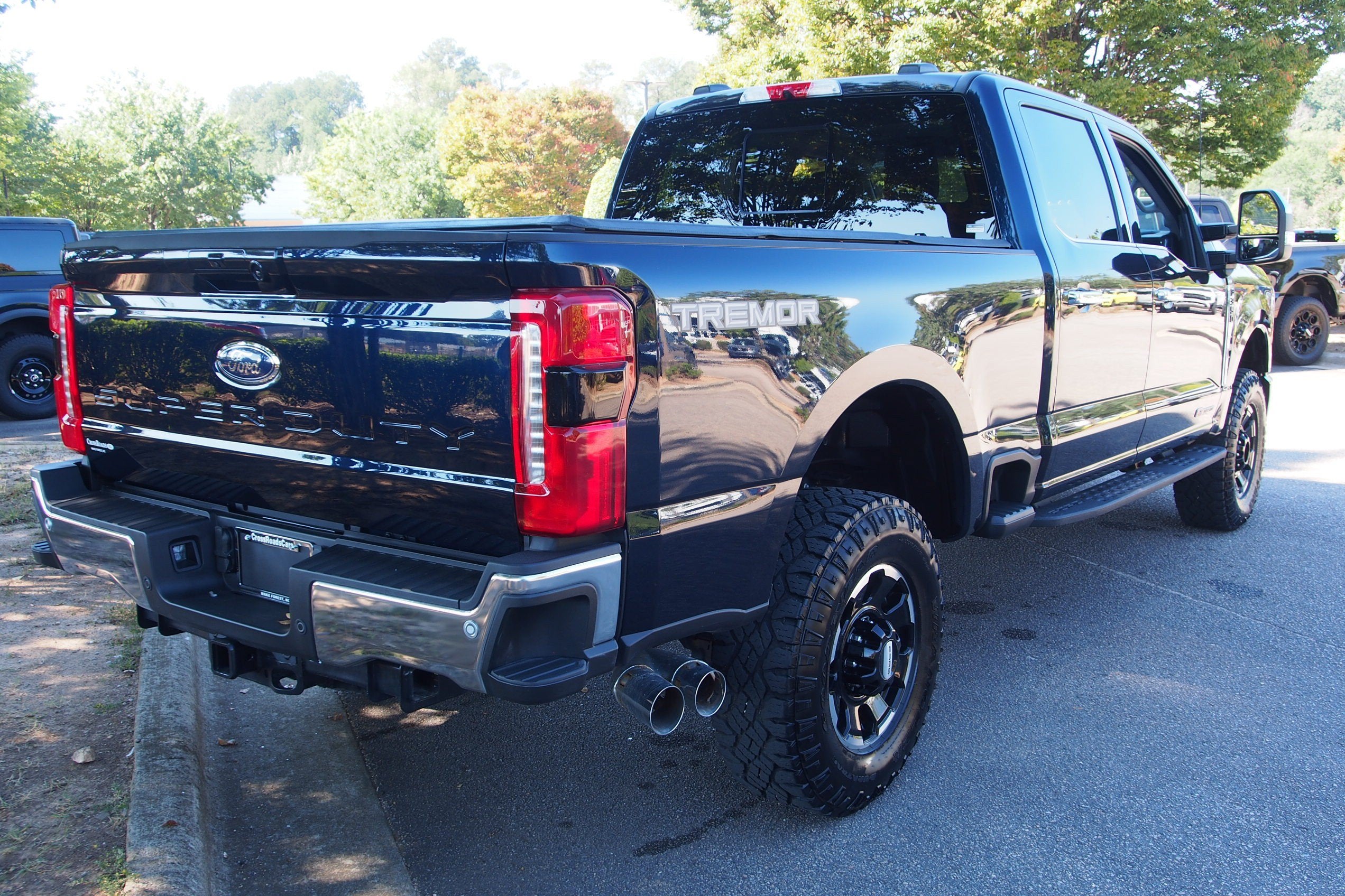 2025 Ford Super Duty F-350 SRW LARIAT