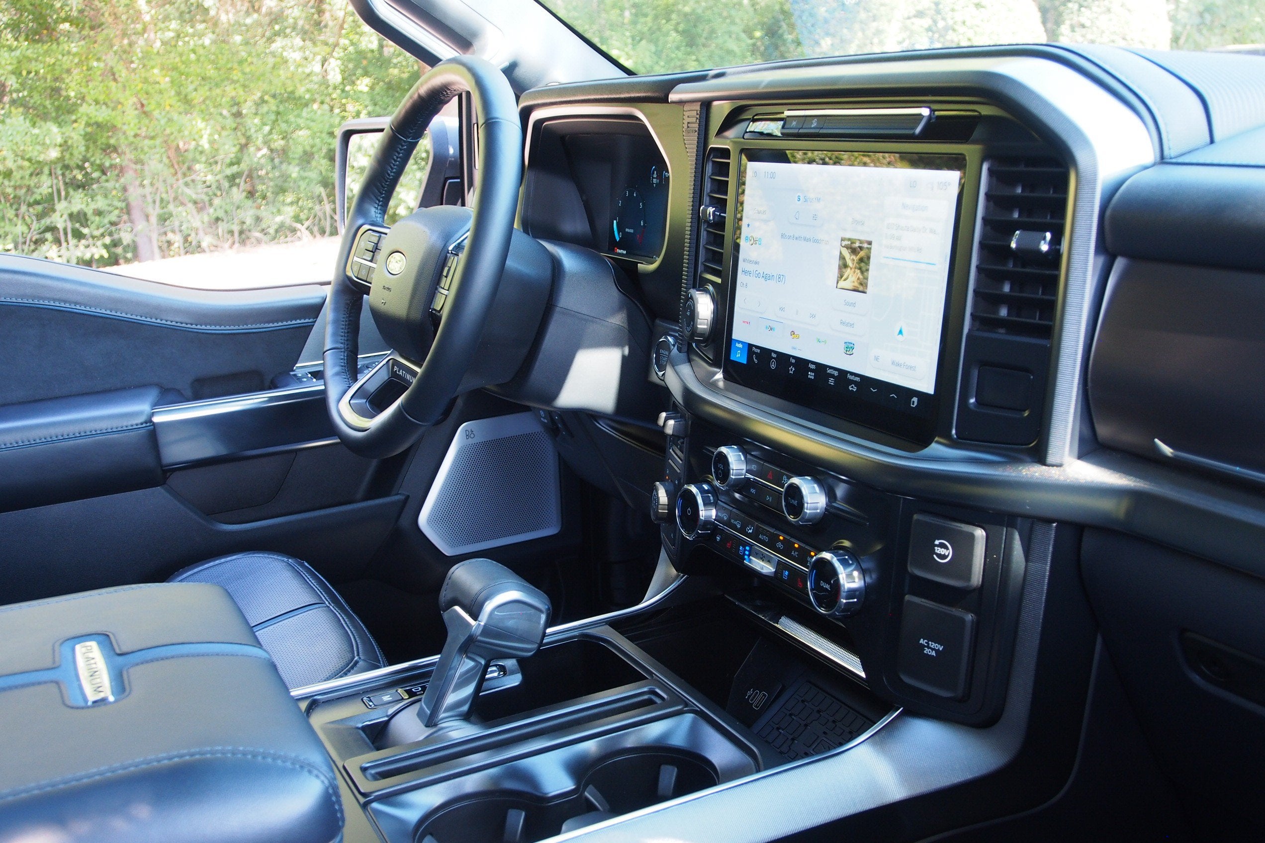 2025 Ford F-150 Platinum