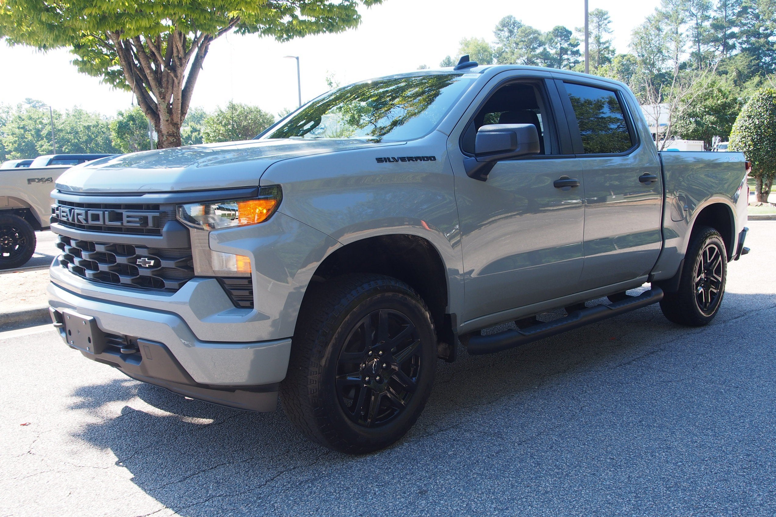 2024 Chevrolet Silverado 1500 Custom