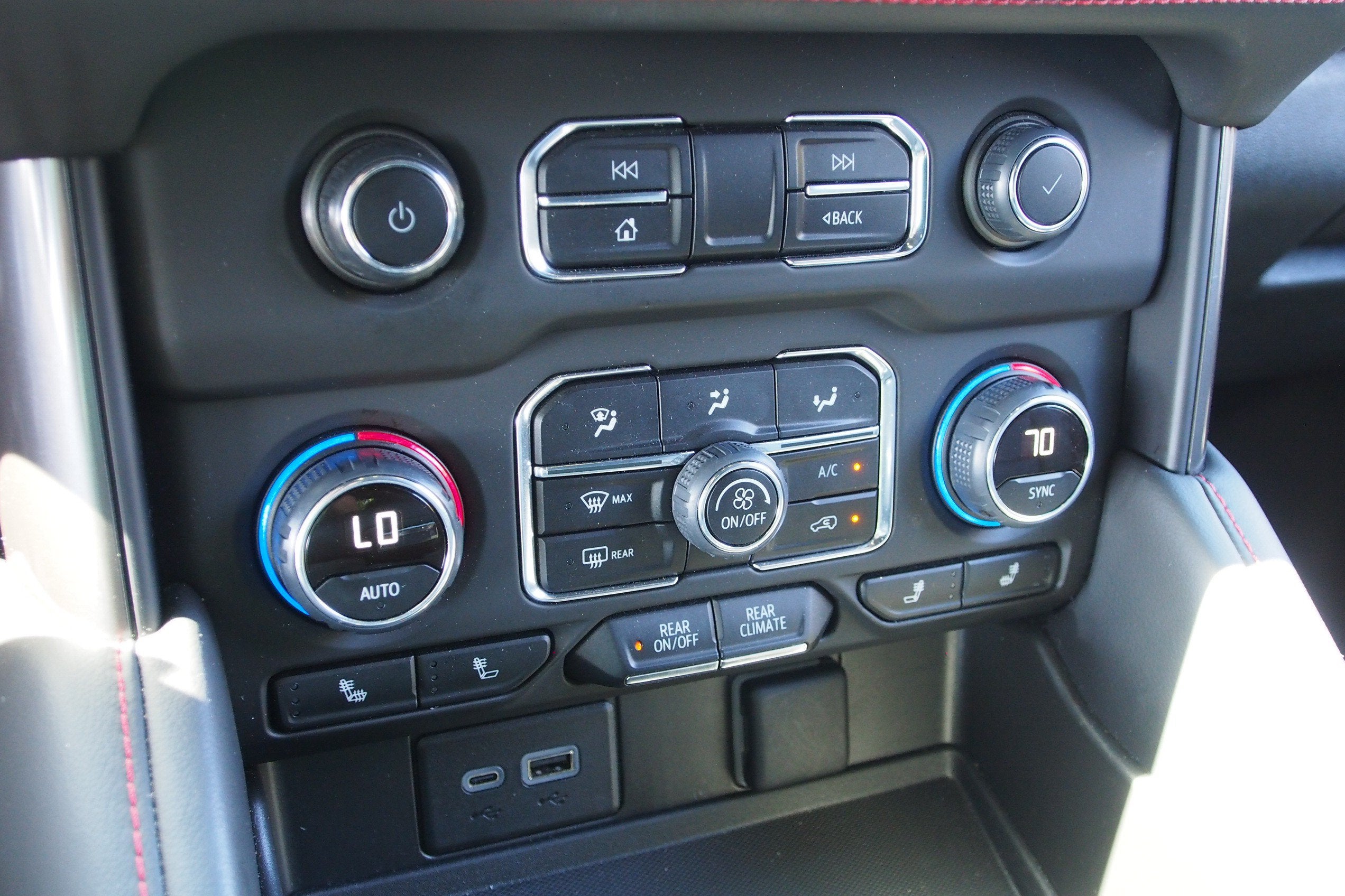 2023 Chevrolet Tahoe RST
