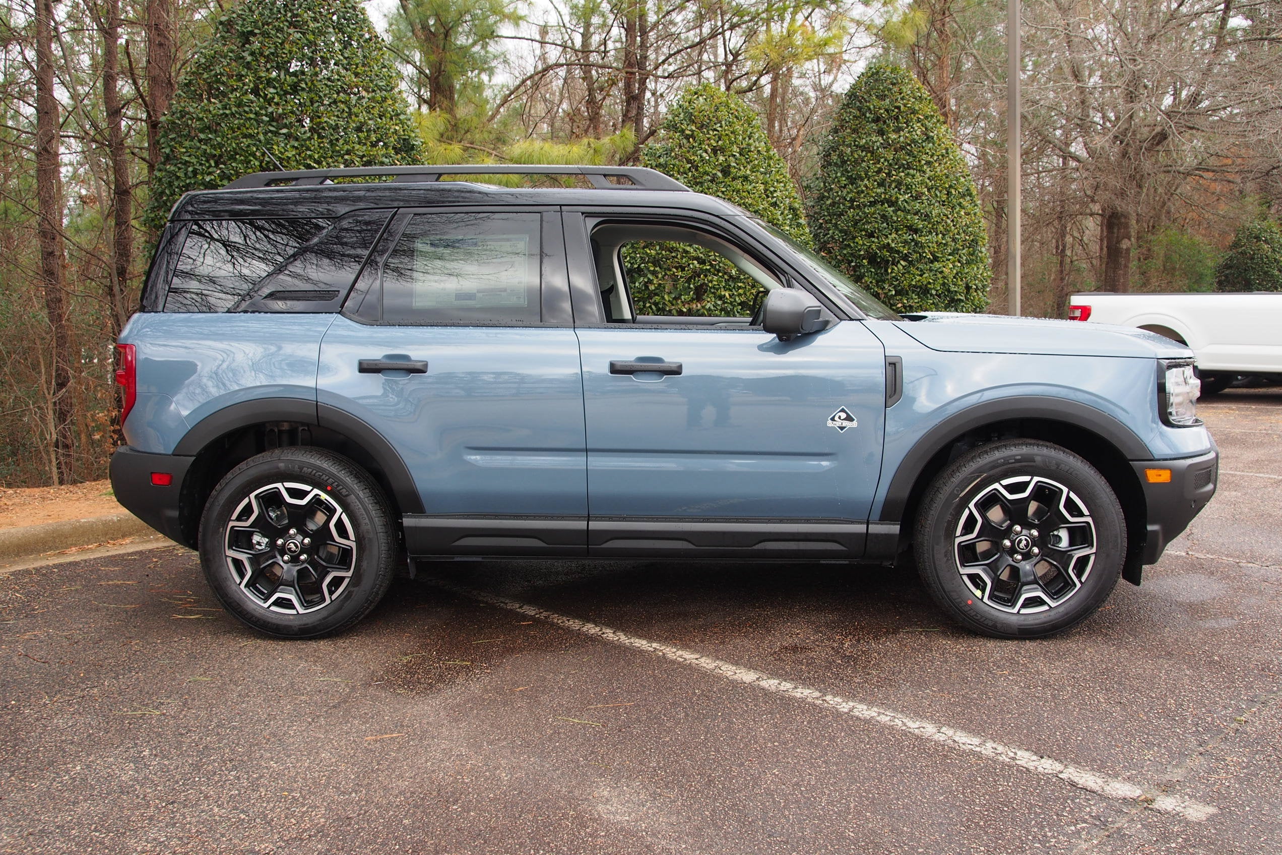 2026 Ford Bronco Sport Outer Banks - Crossroads Courtesy Demo
