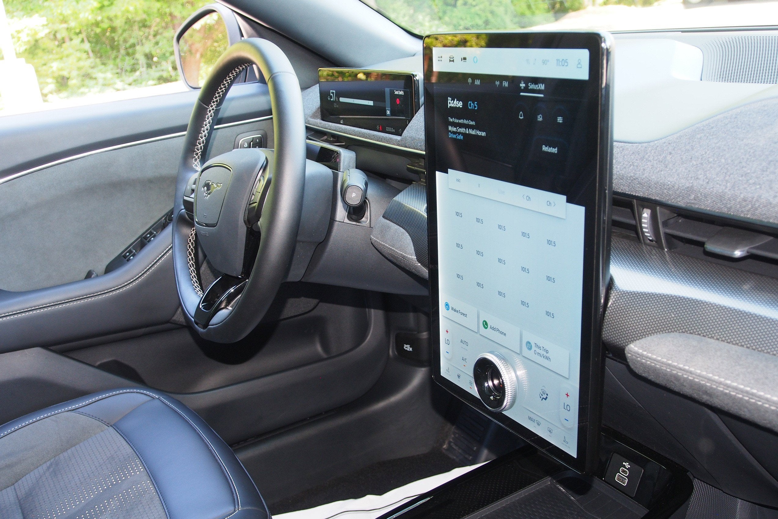 2025 Ford Mustang Mach-E GT