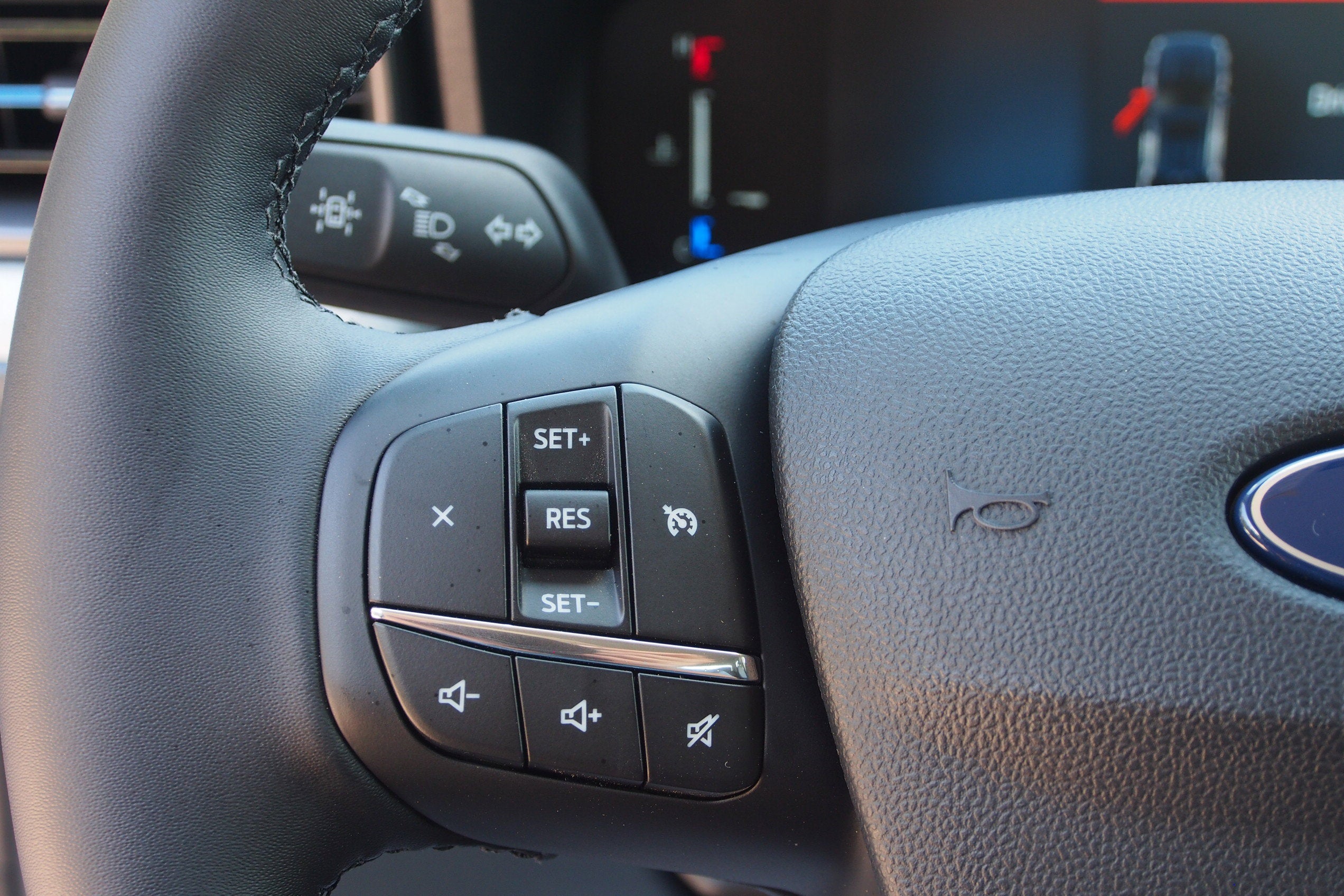 2025 Ford Maverick XLT - Crossroads Courtesy Demo