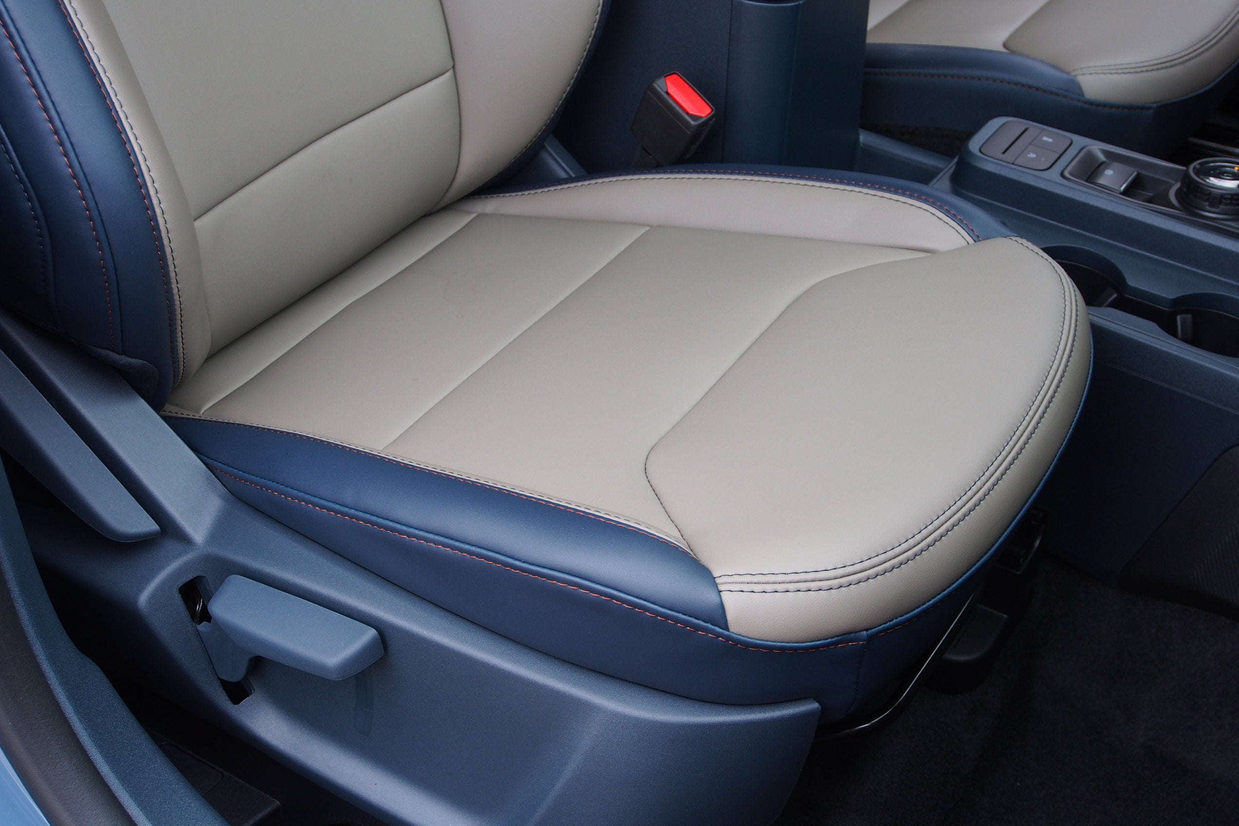 2026 Ford Maverick LARIAT - Crossroads Courtesy Demo