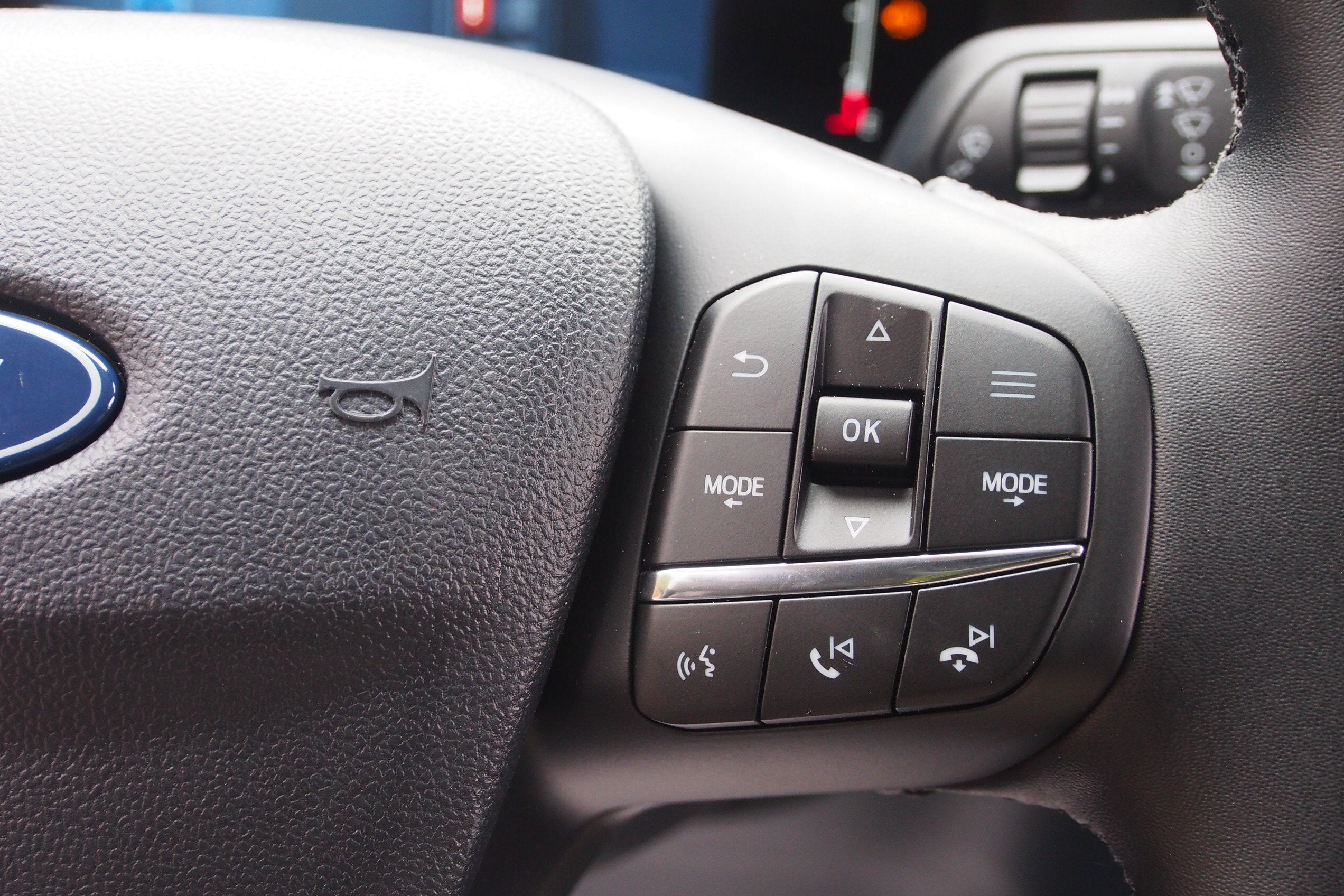 2026 Ford Maverick LARIAT - Crossroads Courtesy Demo