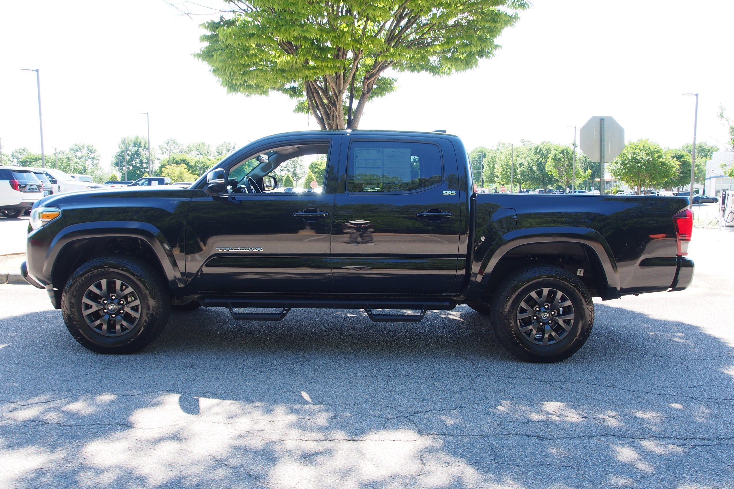 2023 Toyota Tacoma 4WD SR5