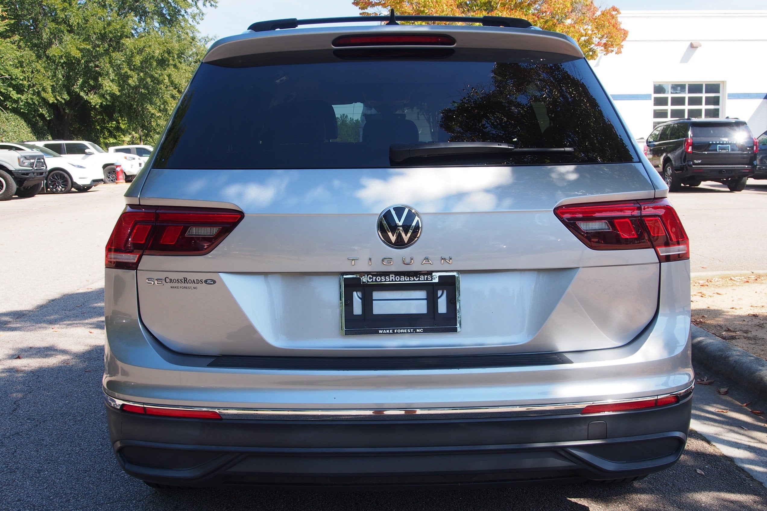2022 Volkswagen Tiguan SE