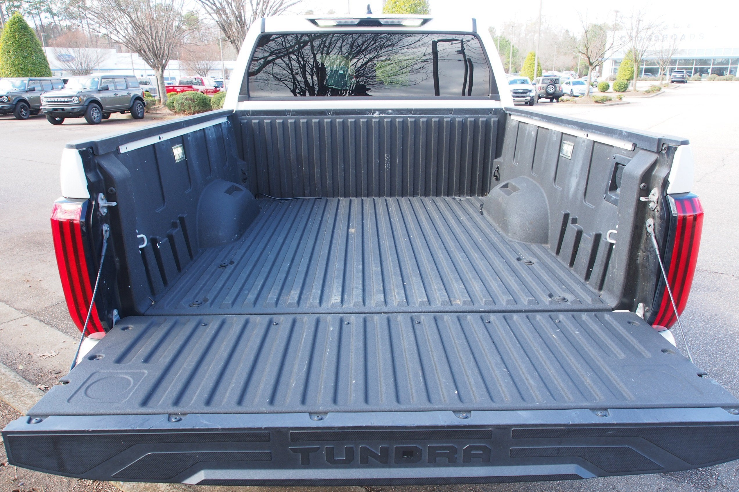 2022 Toyota Tundra 4WD SR5