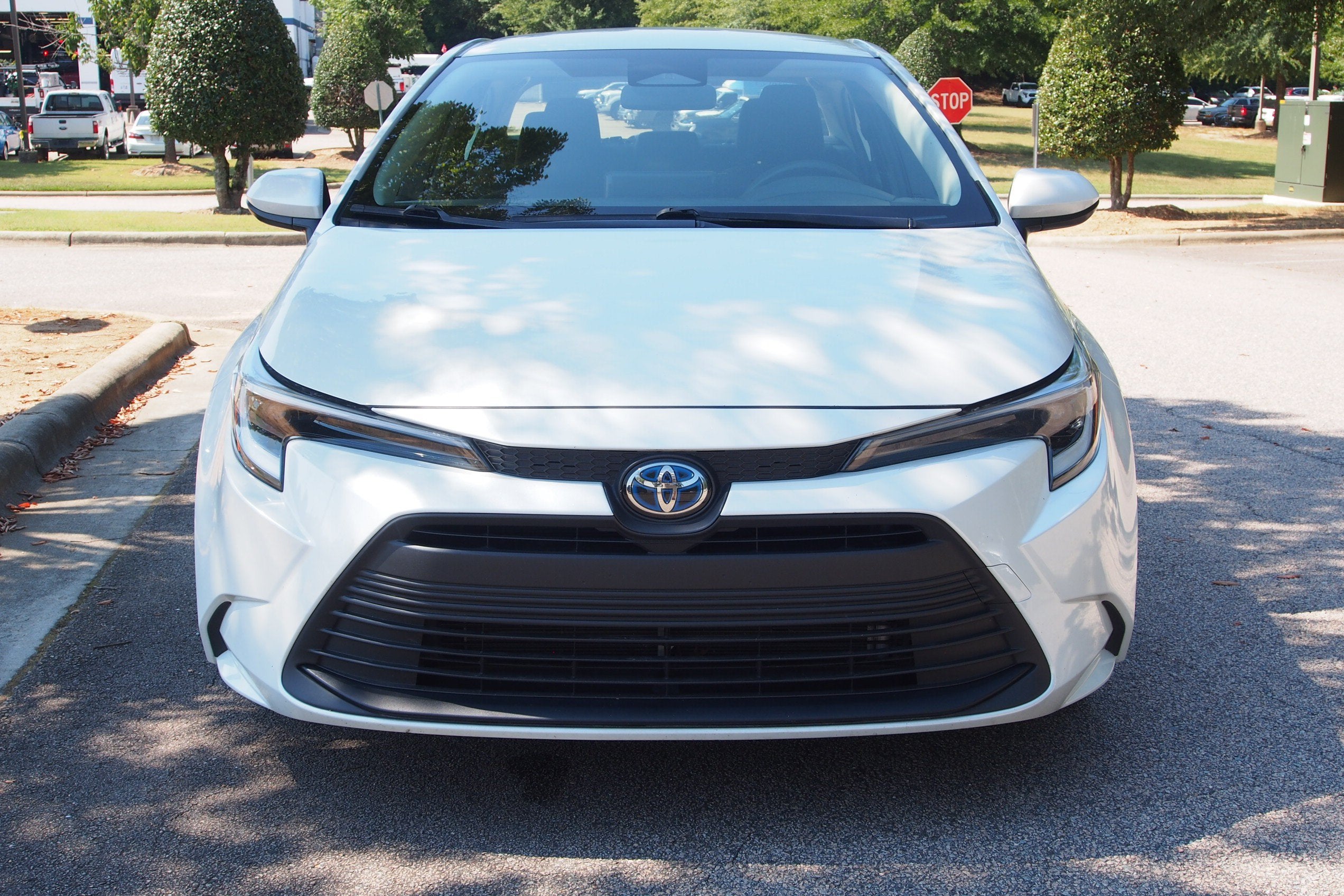 2024 Toyota Corolla Hybrid LE