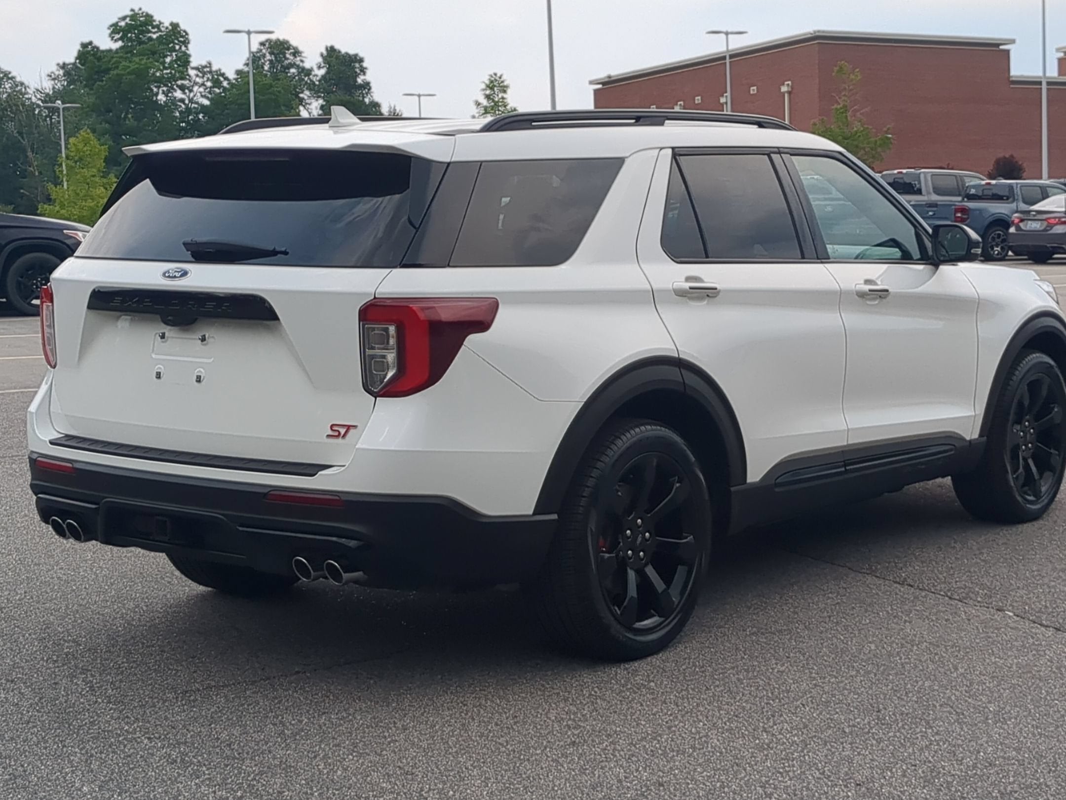 2023 Ford Explorer ST