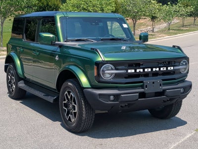 2025 Ford Bronco Outer Banks