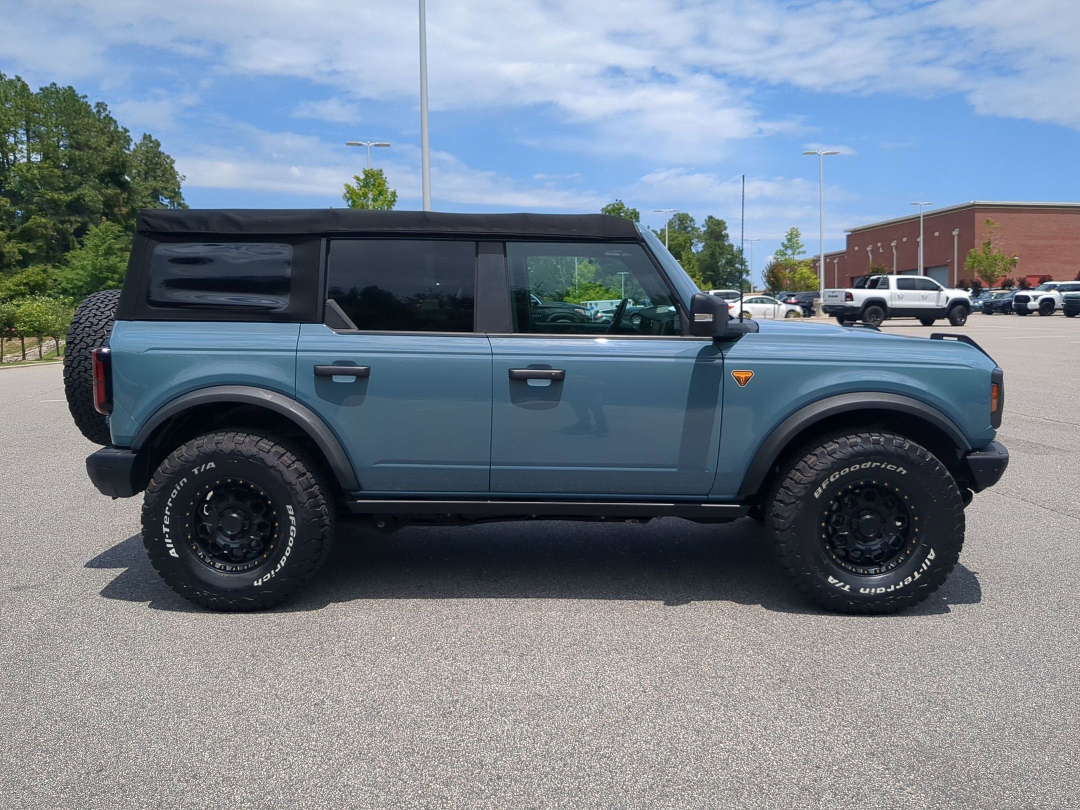 2022 Ford Bronco Badlands