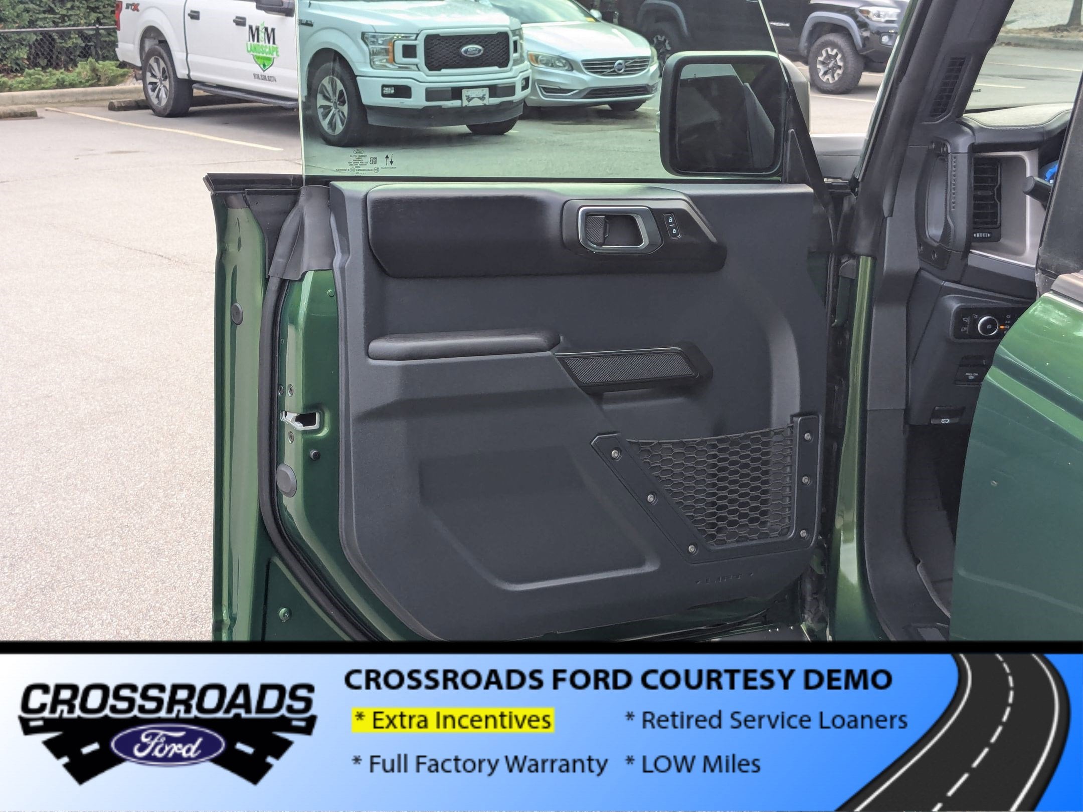 2025 Ford Bronco Outer Banks - Crossroads Courtesy Demo