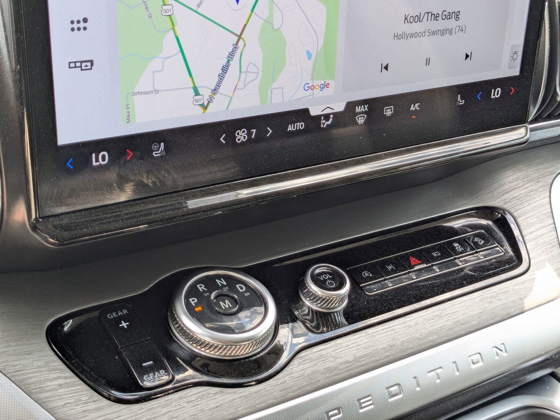 2025 Ford Expedition Max Platinum