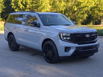 2027 Ford Expedition Platinum