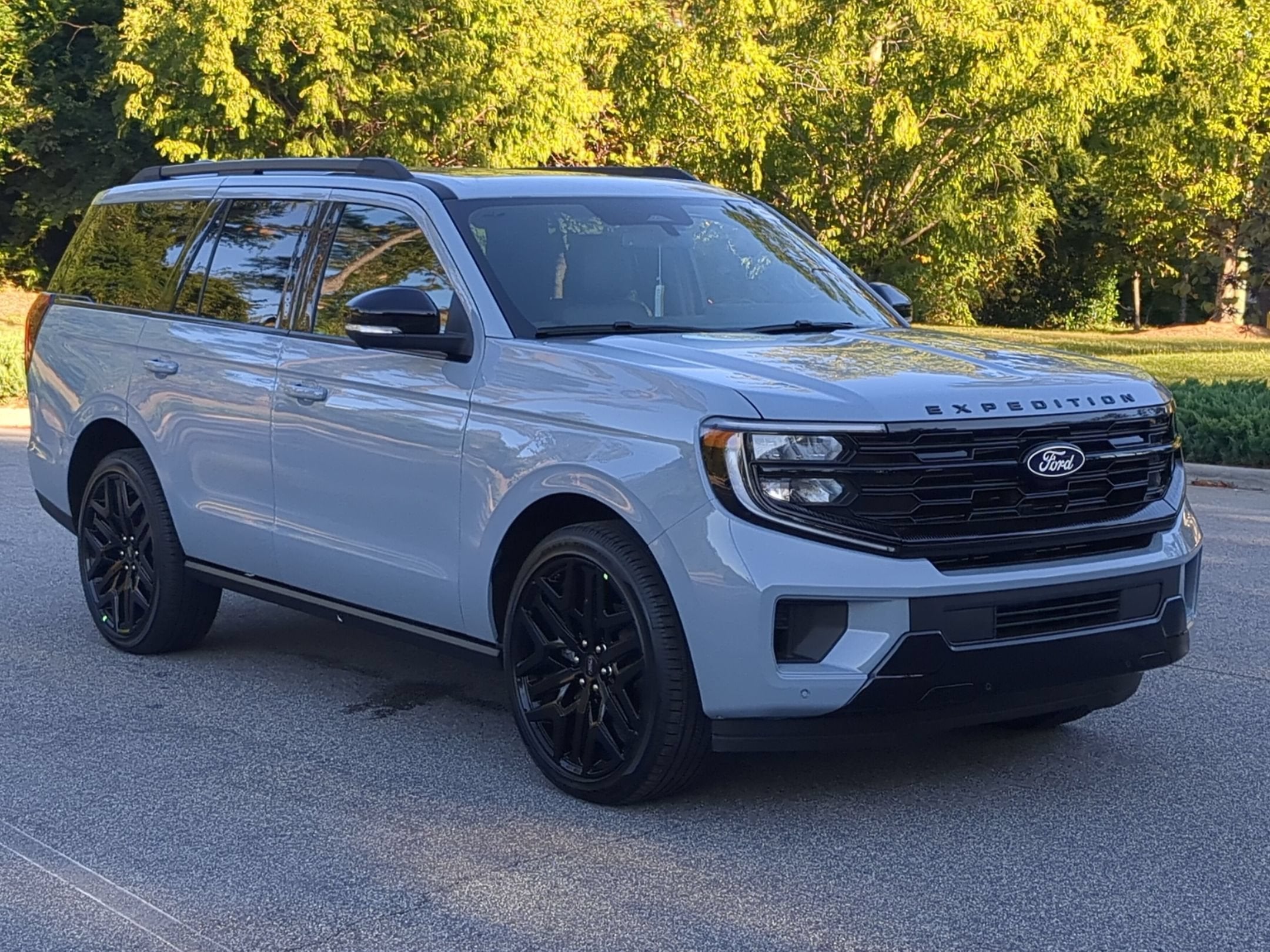 2027 Ford Expedition Platinum