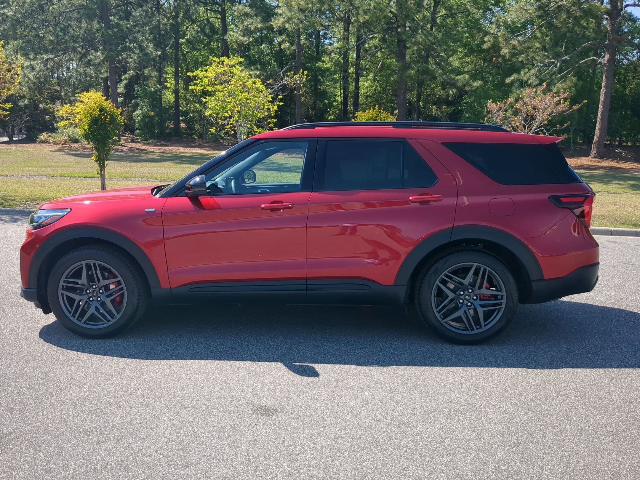 2026 Ford Explorer ST-Line - Crossroads Courtesy Demo